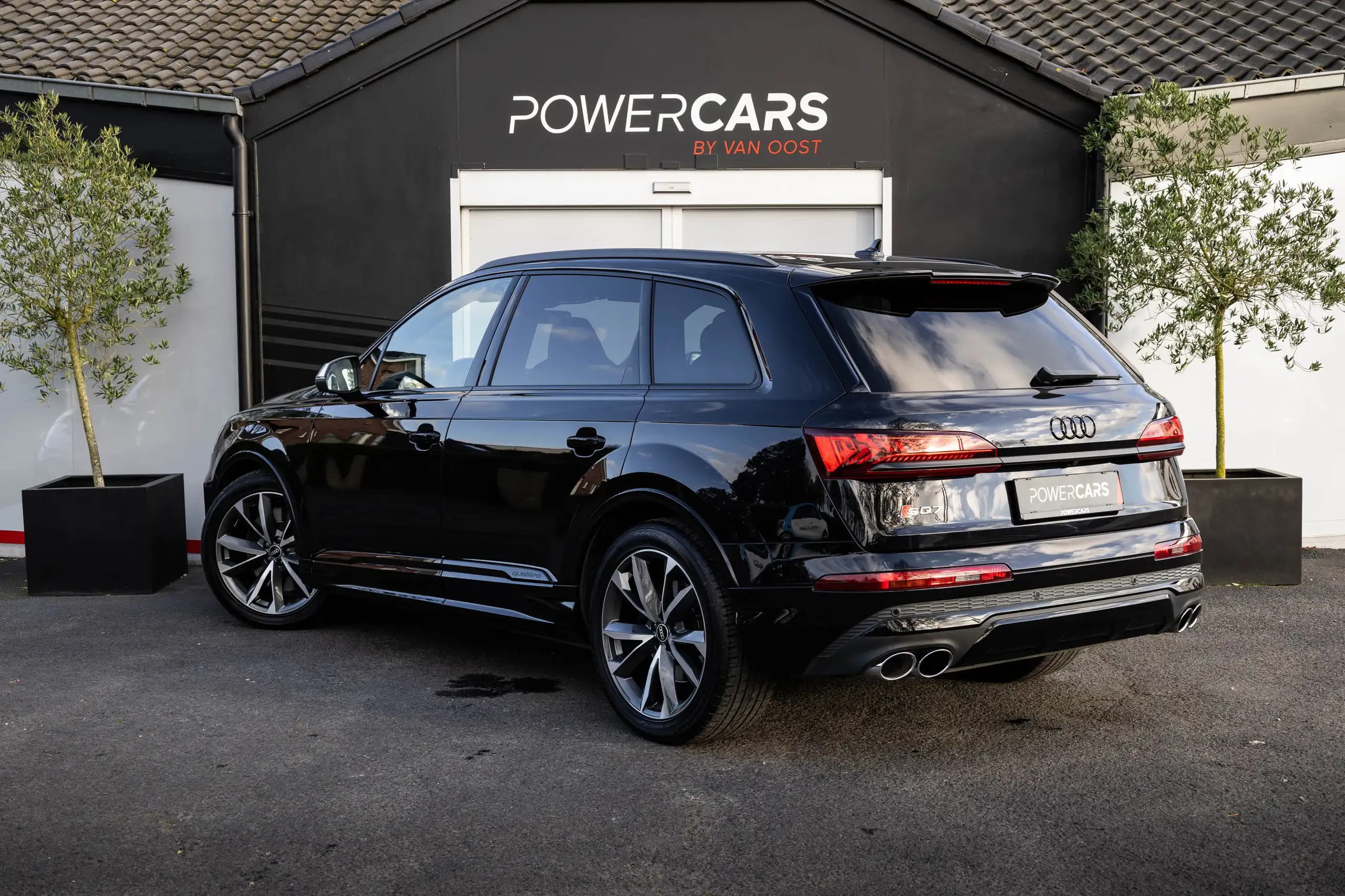 Audi - SQ7