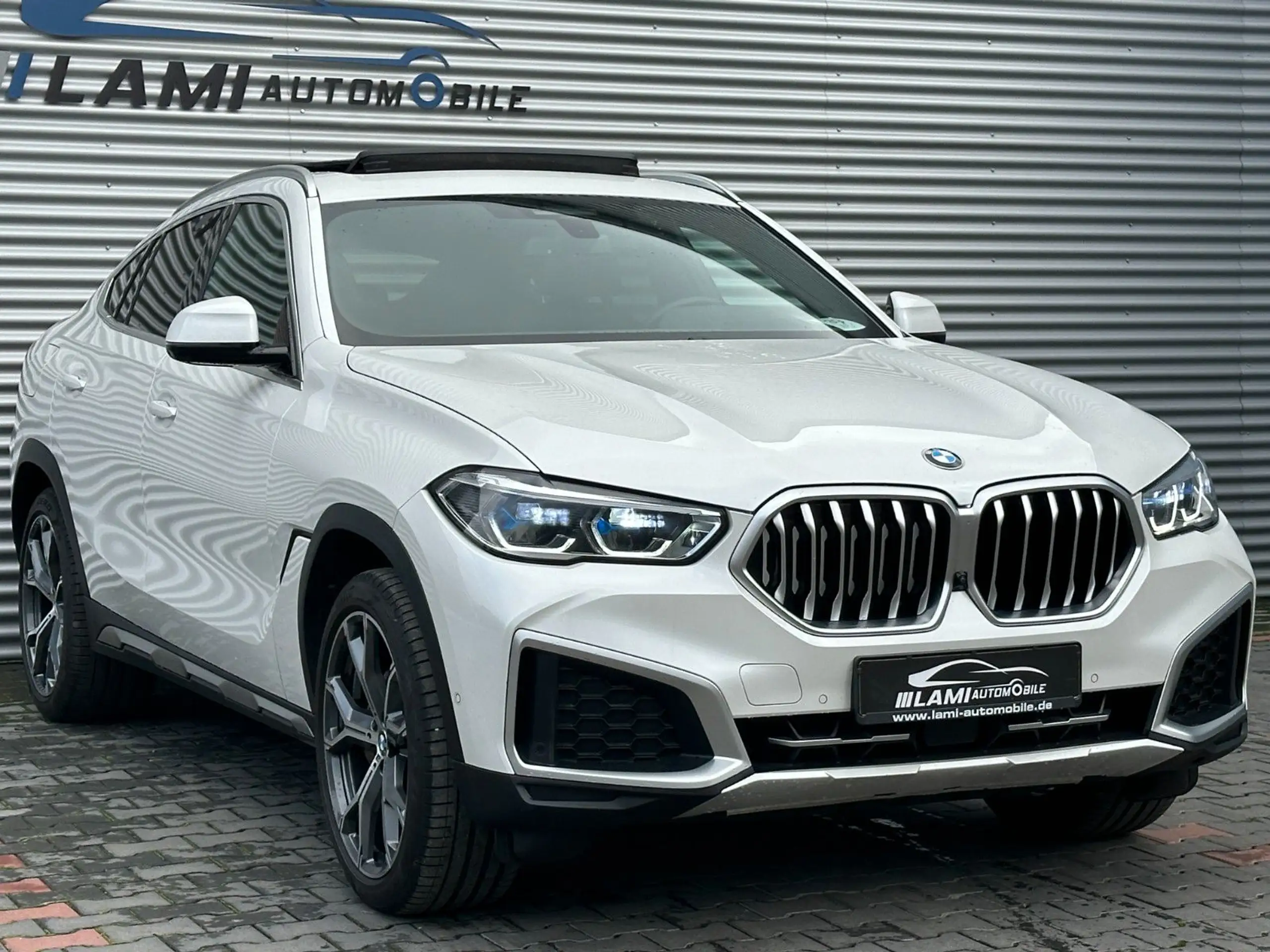 BMW - X6