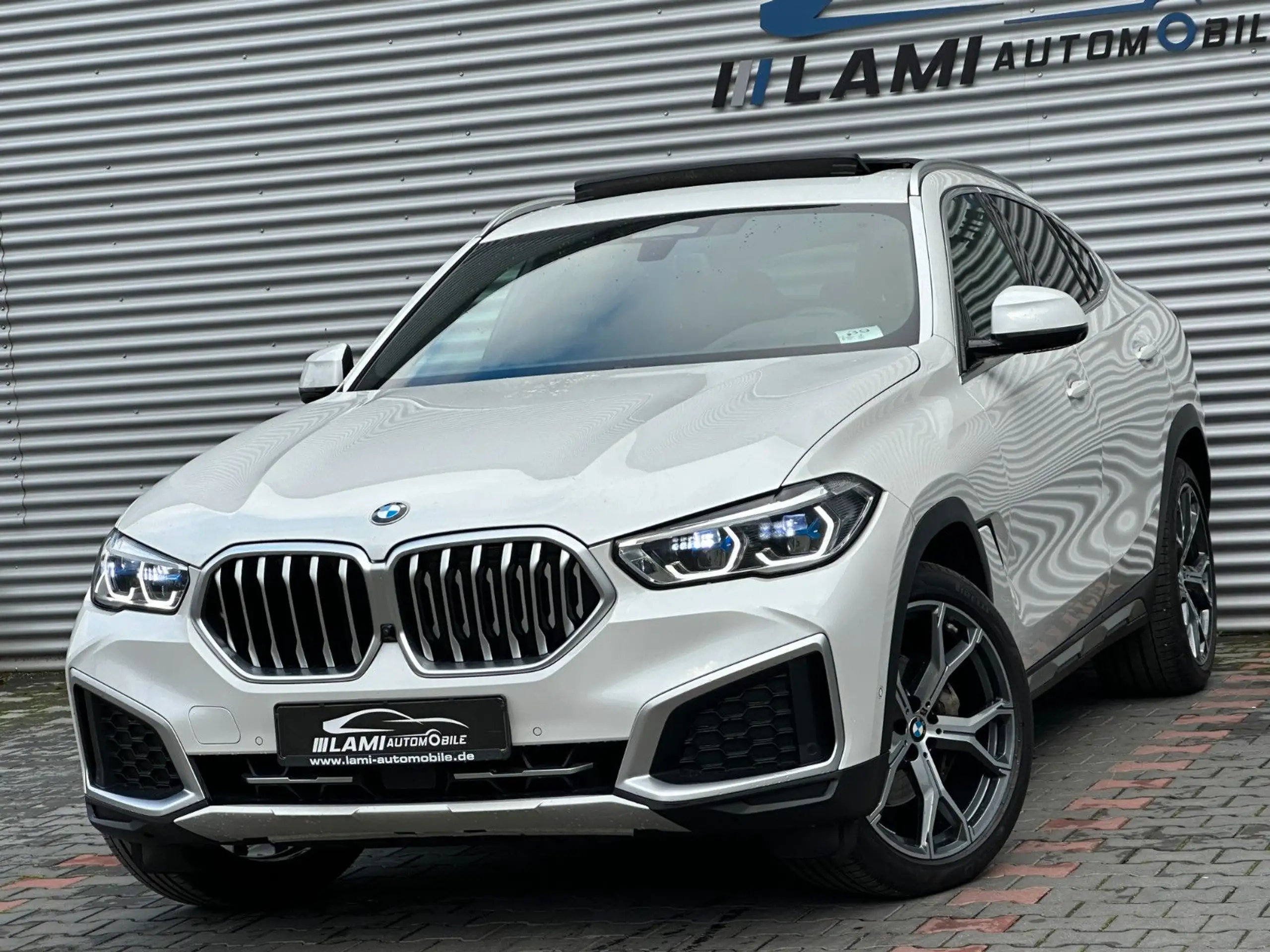 BMW - X6