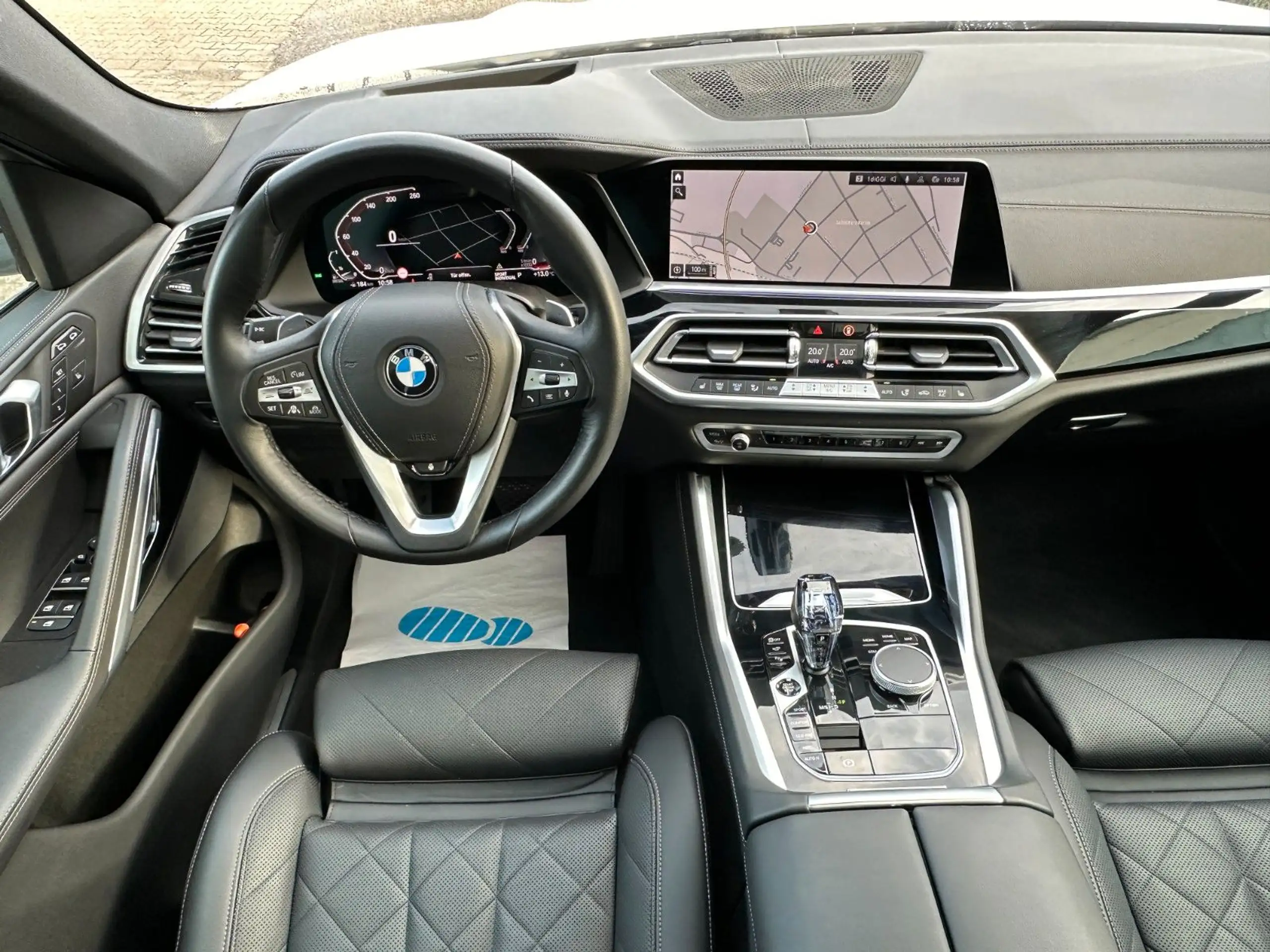 BMW - X6