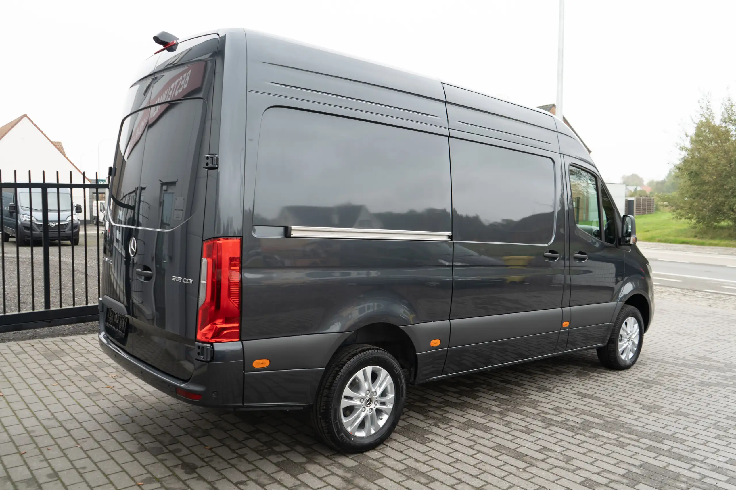 Mercedes-Benz - Sprinter