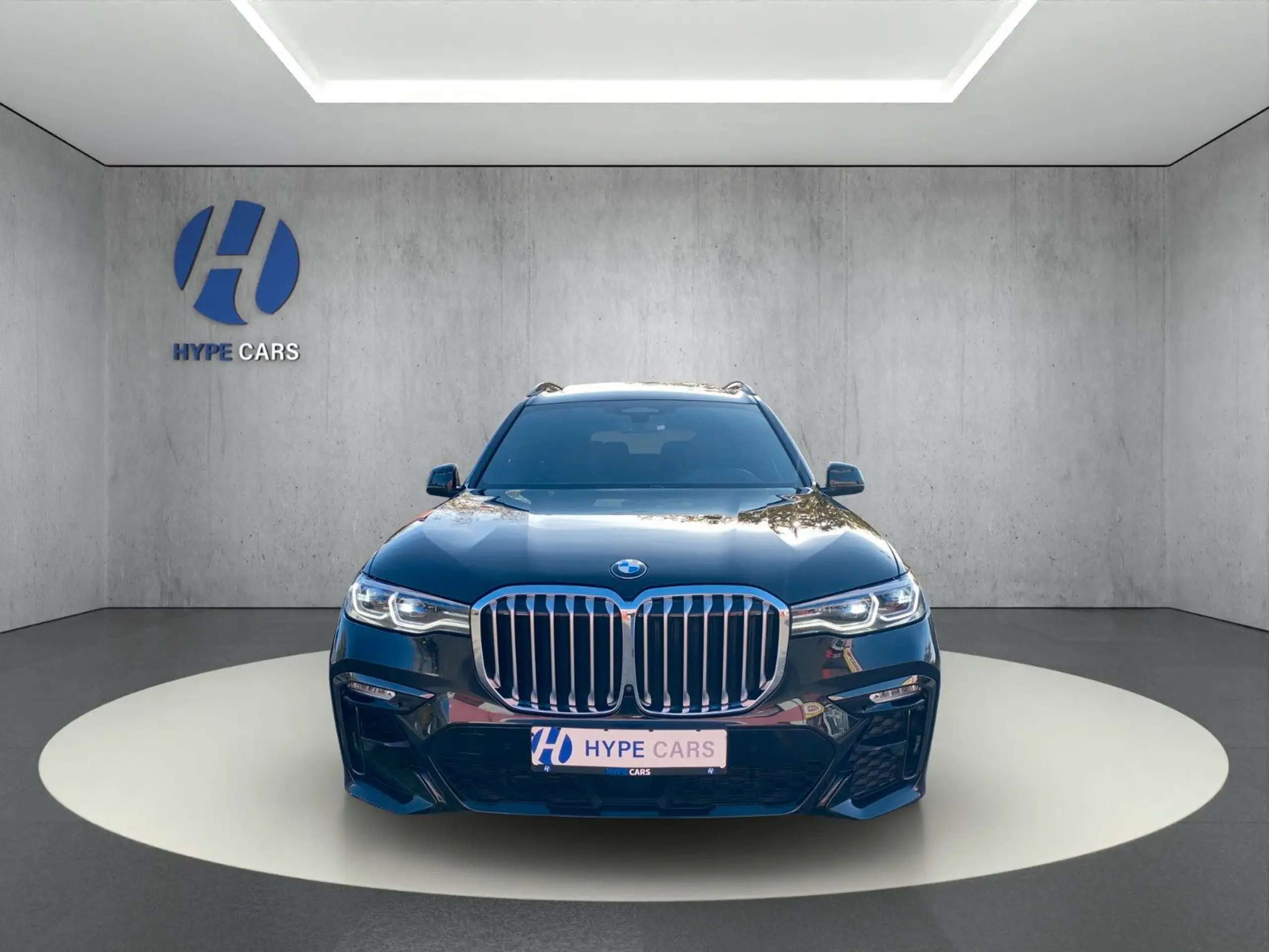 BMW - X7