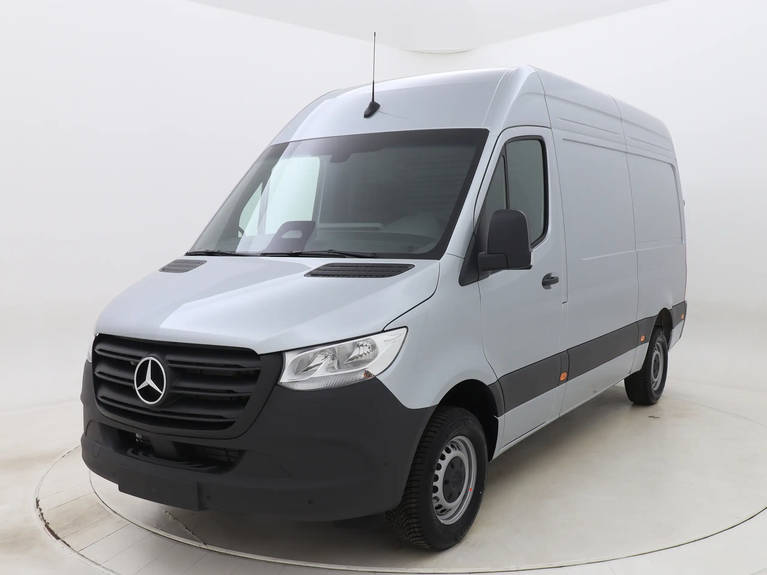 Mercedes-Benz - Sprinter