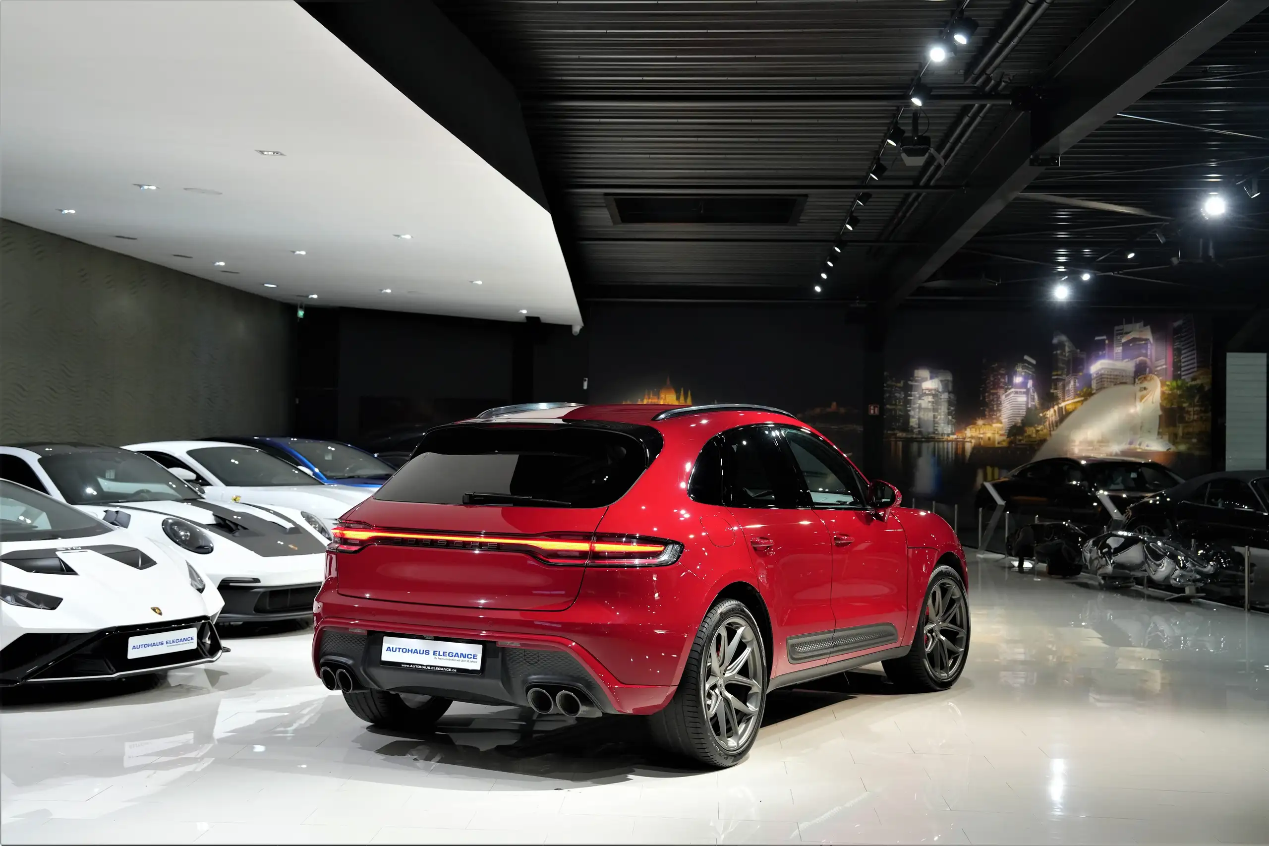 Porsche - Macan