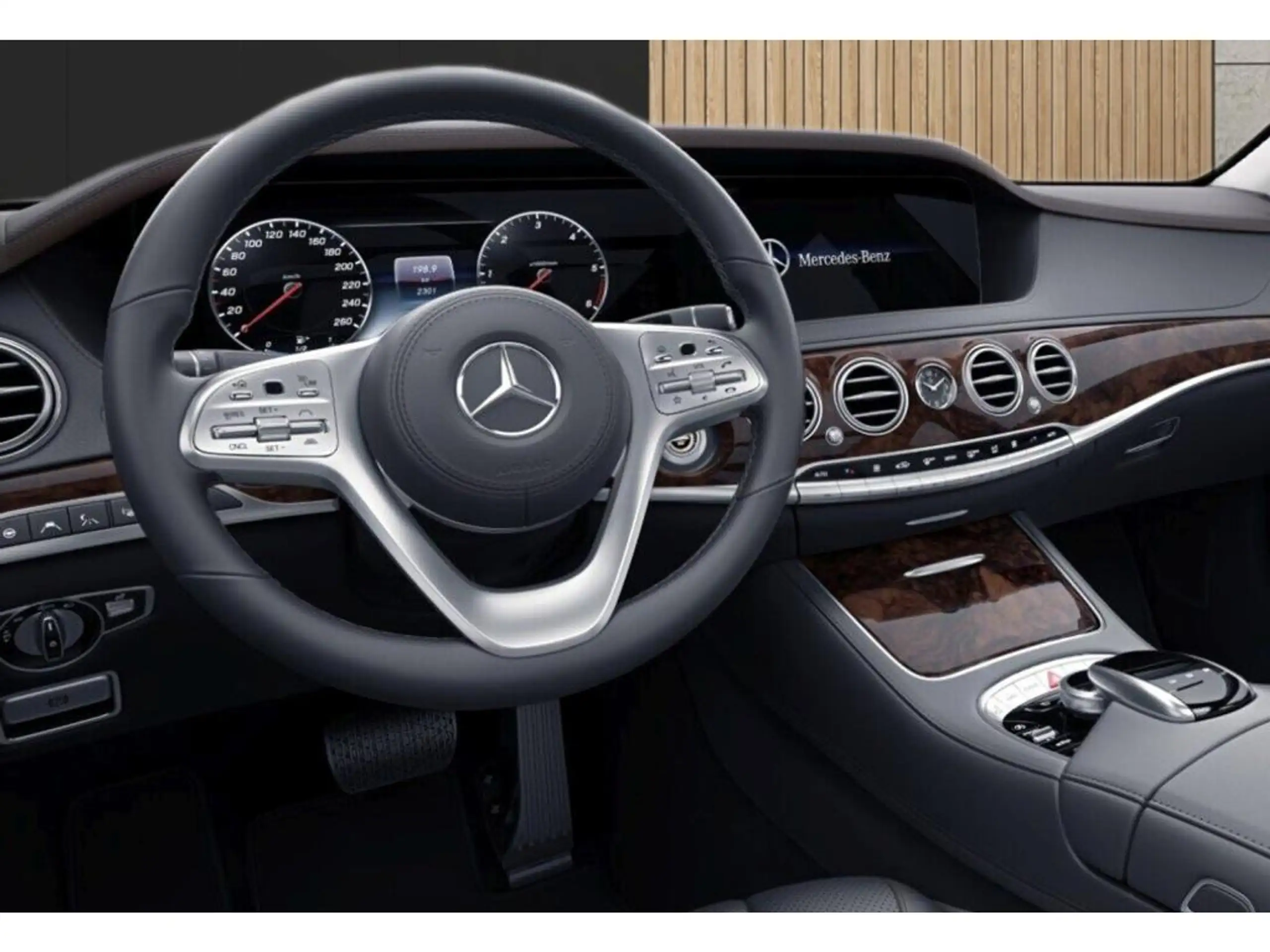 Mercedes-Benz - S 400