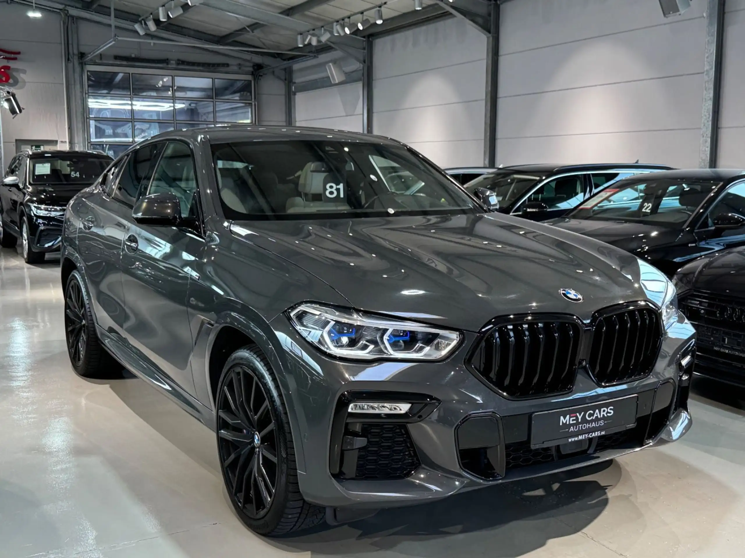 BMW - X6