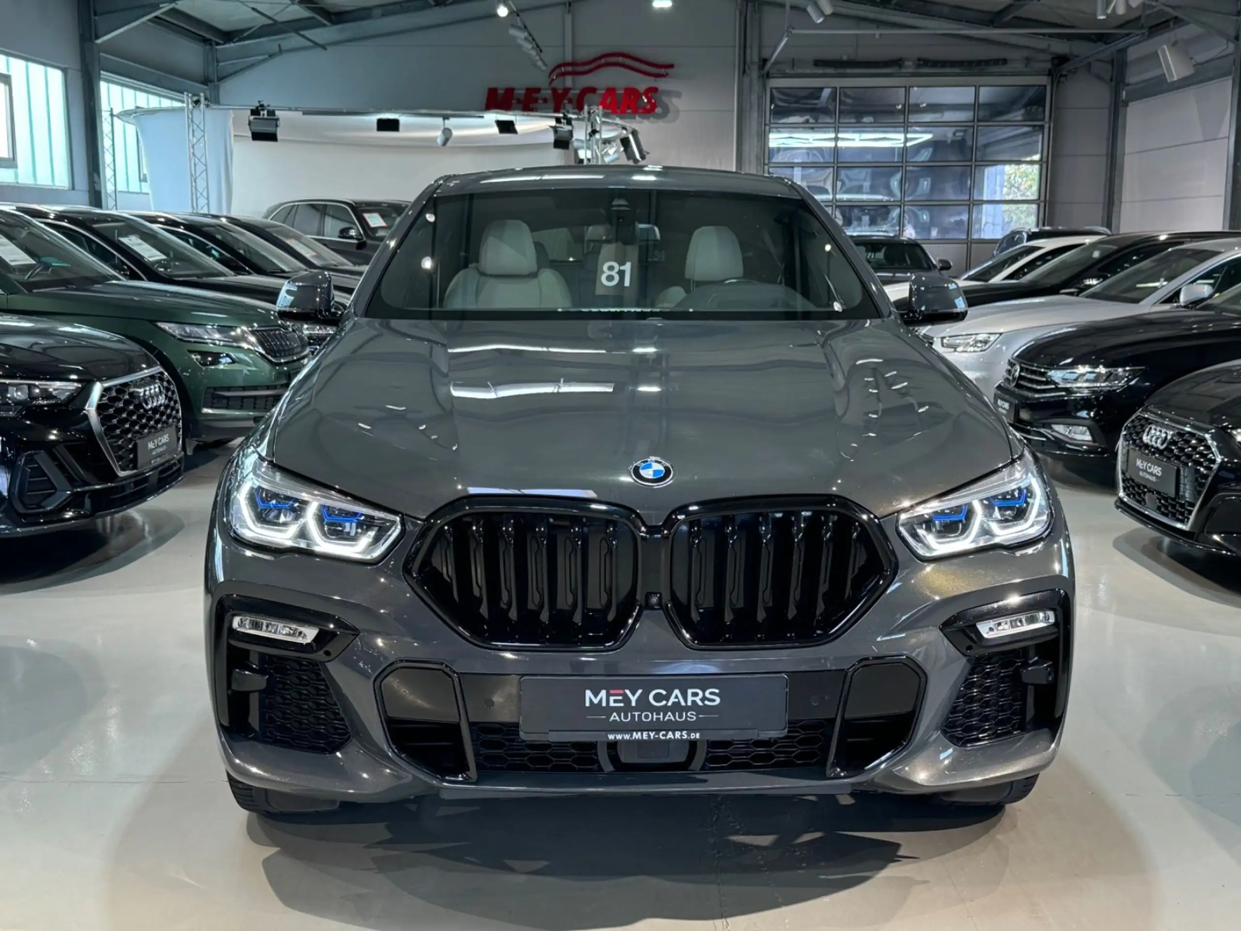 BMW - X6