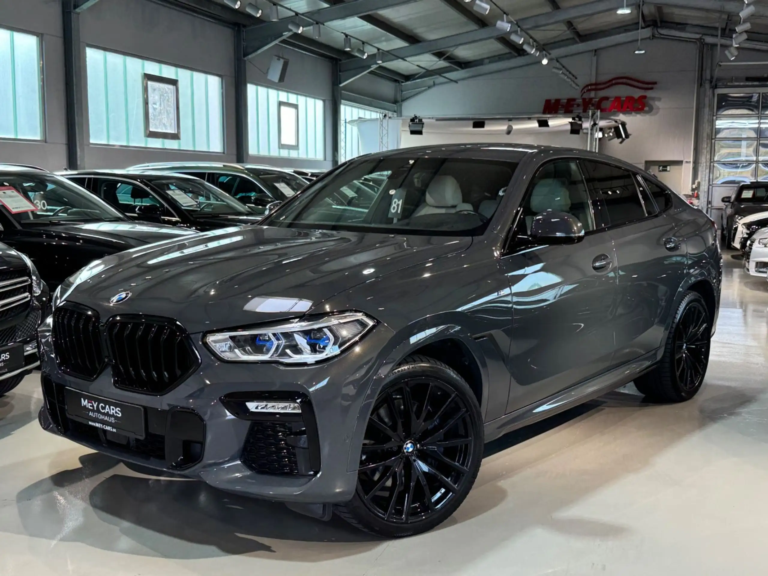 BMW - X6