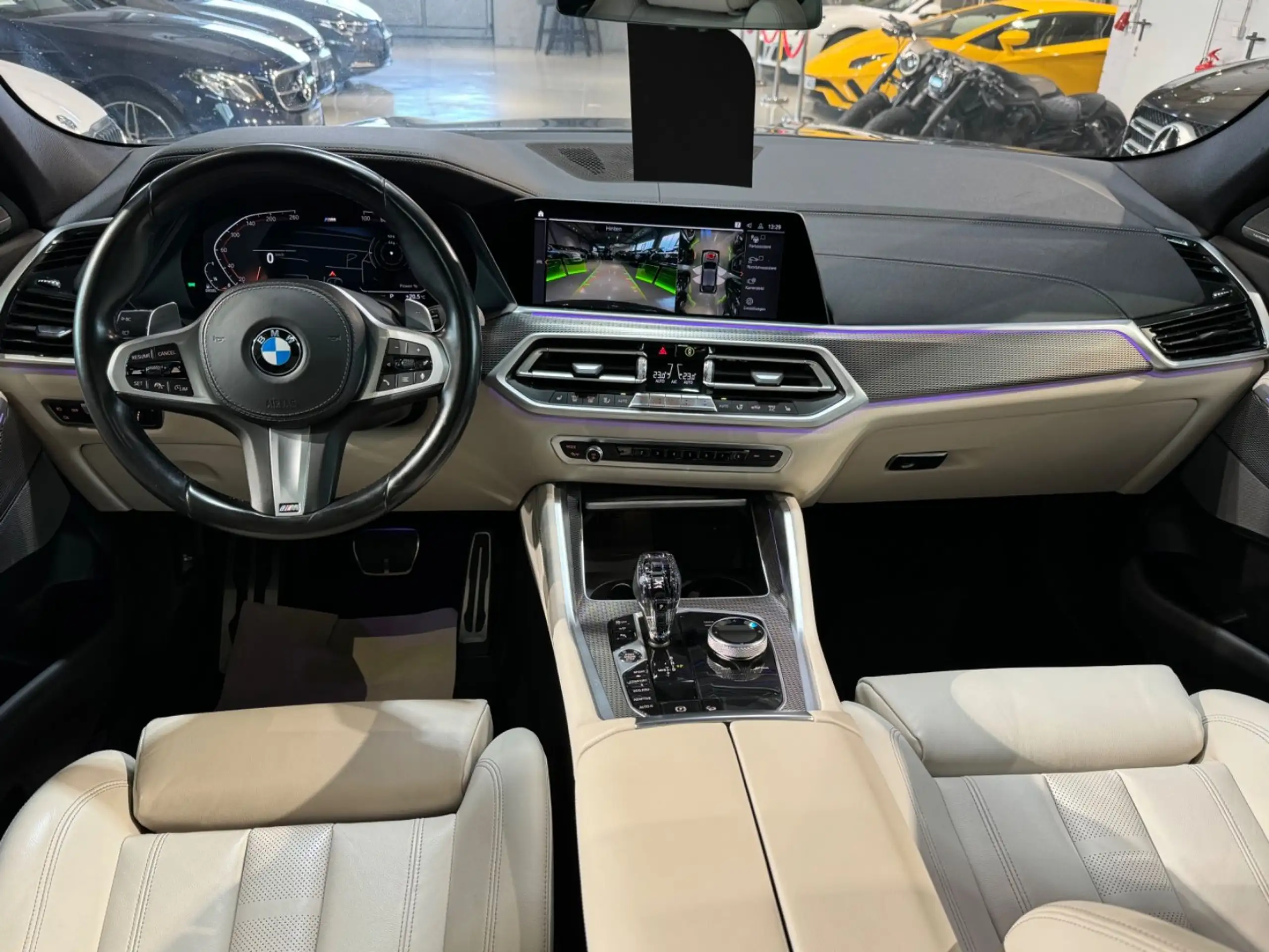 BMW - X6