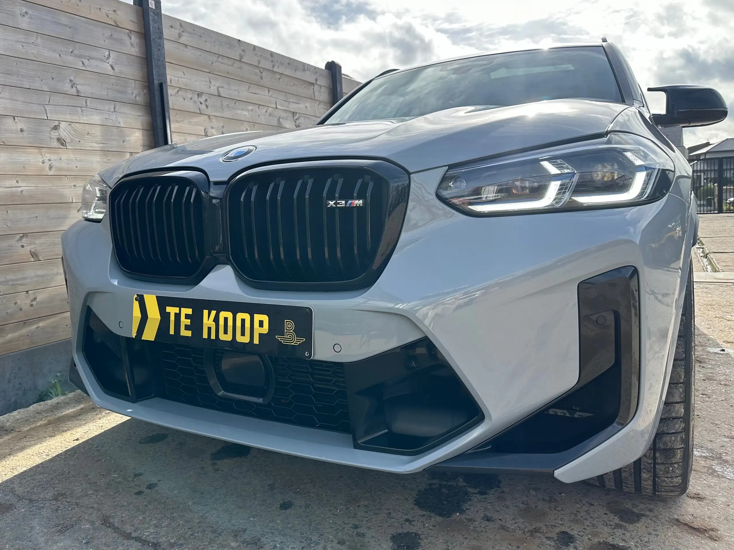 BMW - X3 M