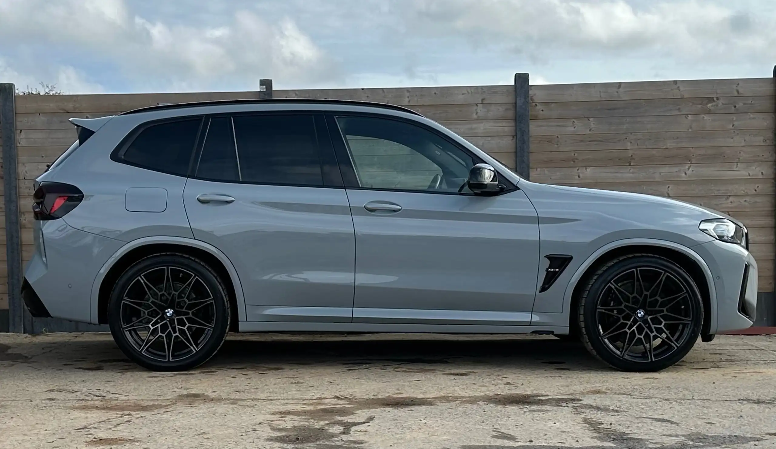 BMW - X3 M