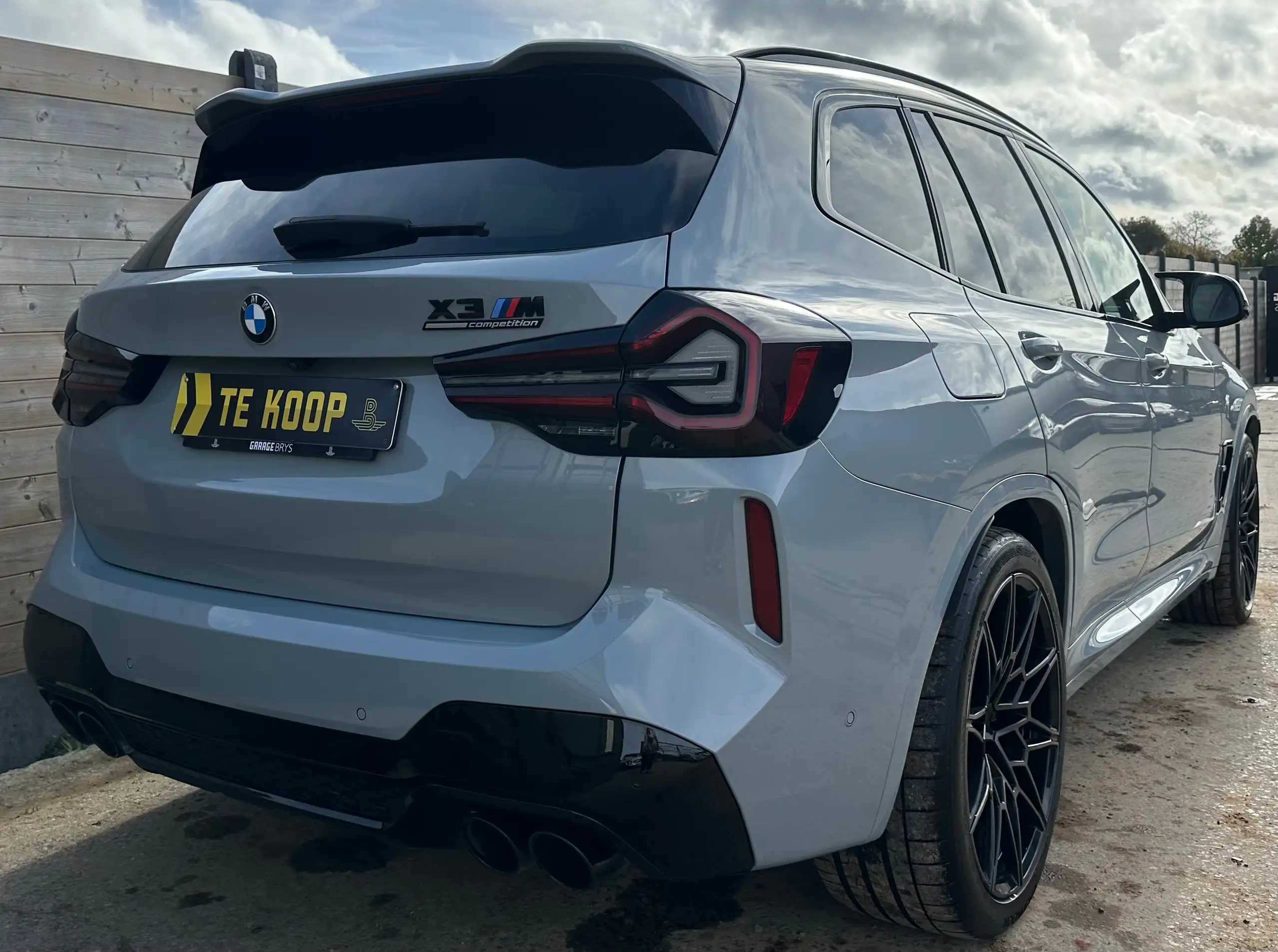 BMW - X3 M