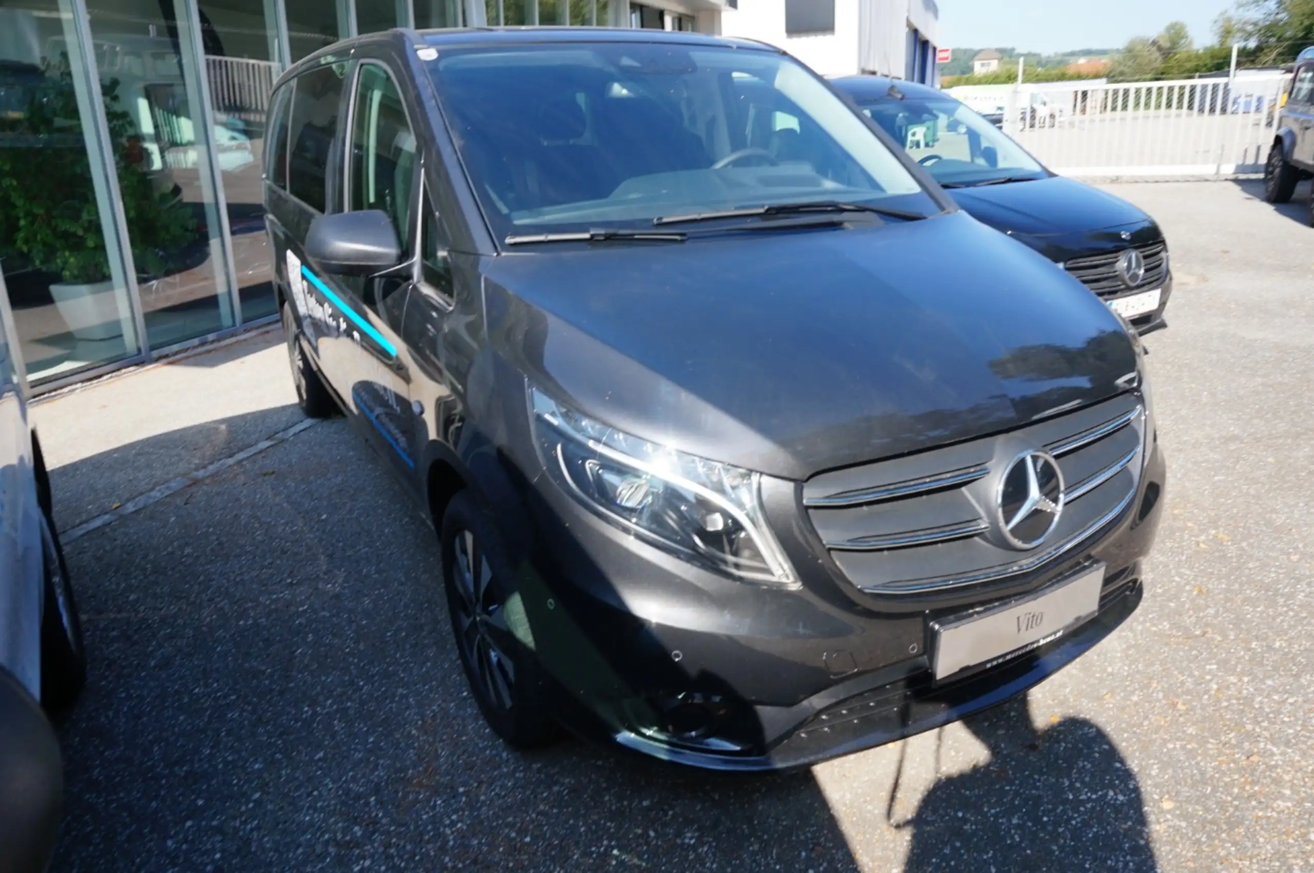 Mercedes-Benz - Vito