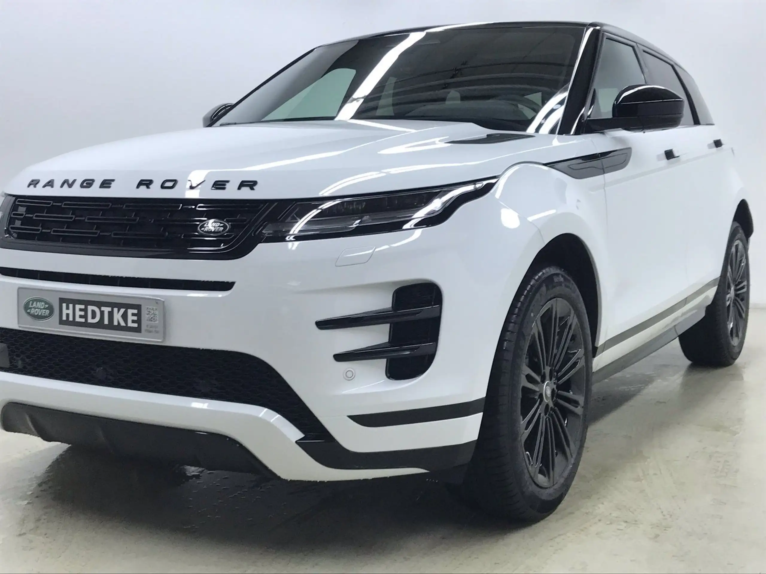 Land Rover - Range Rover Evoque