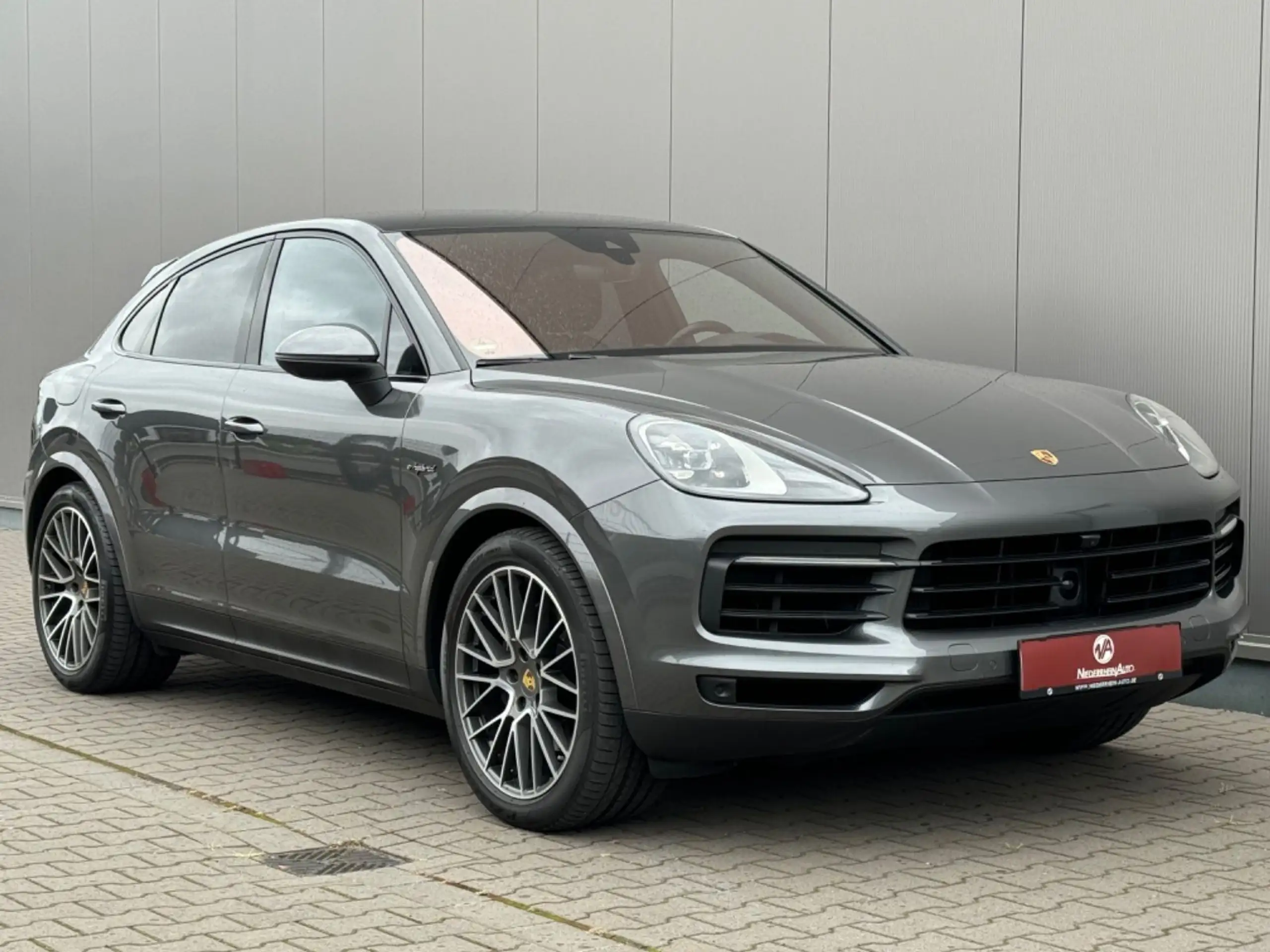 Porsche - Cayenne