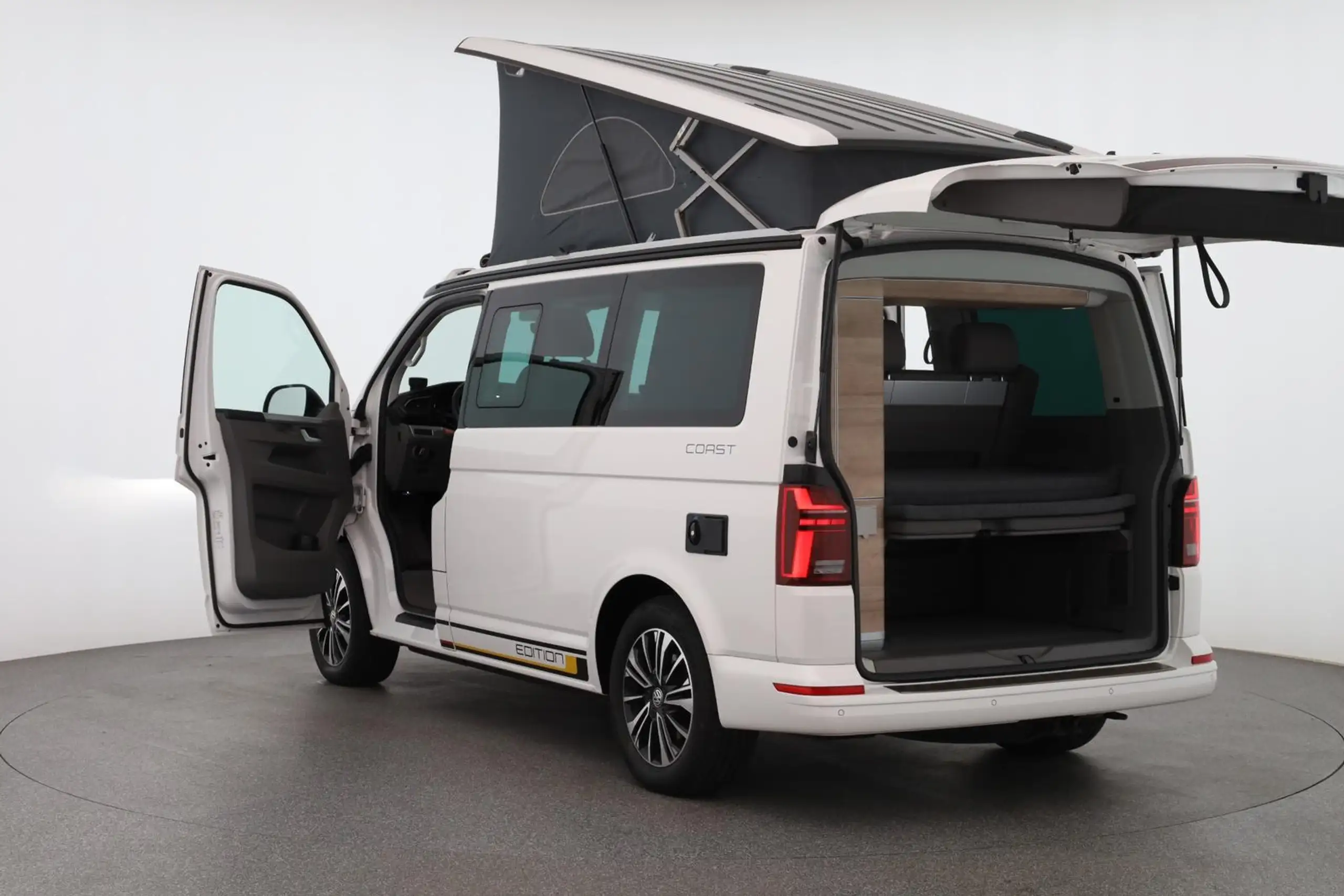 Volkswagen - T6.1 California