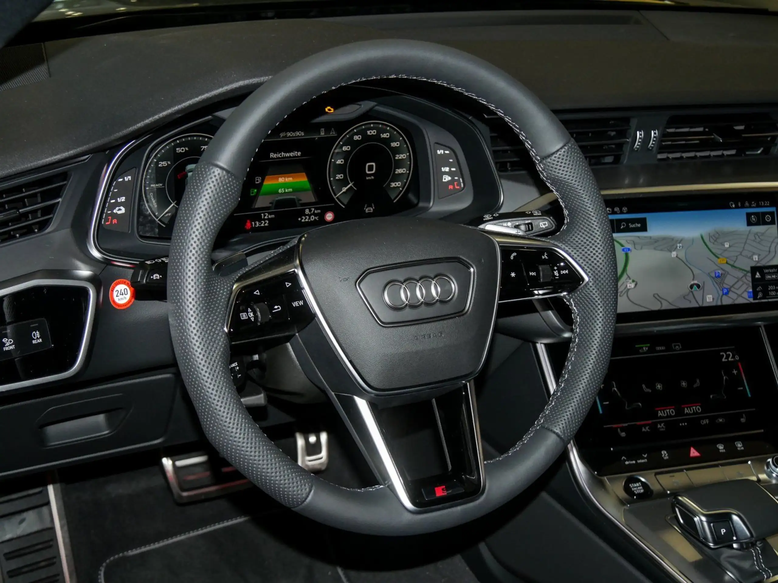 Audi - A6