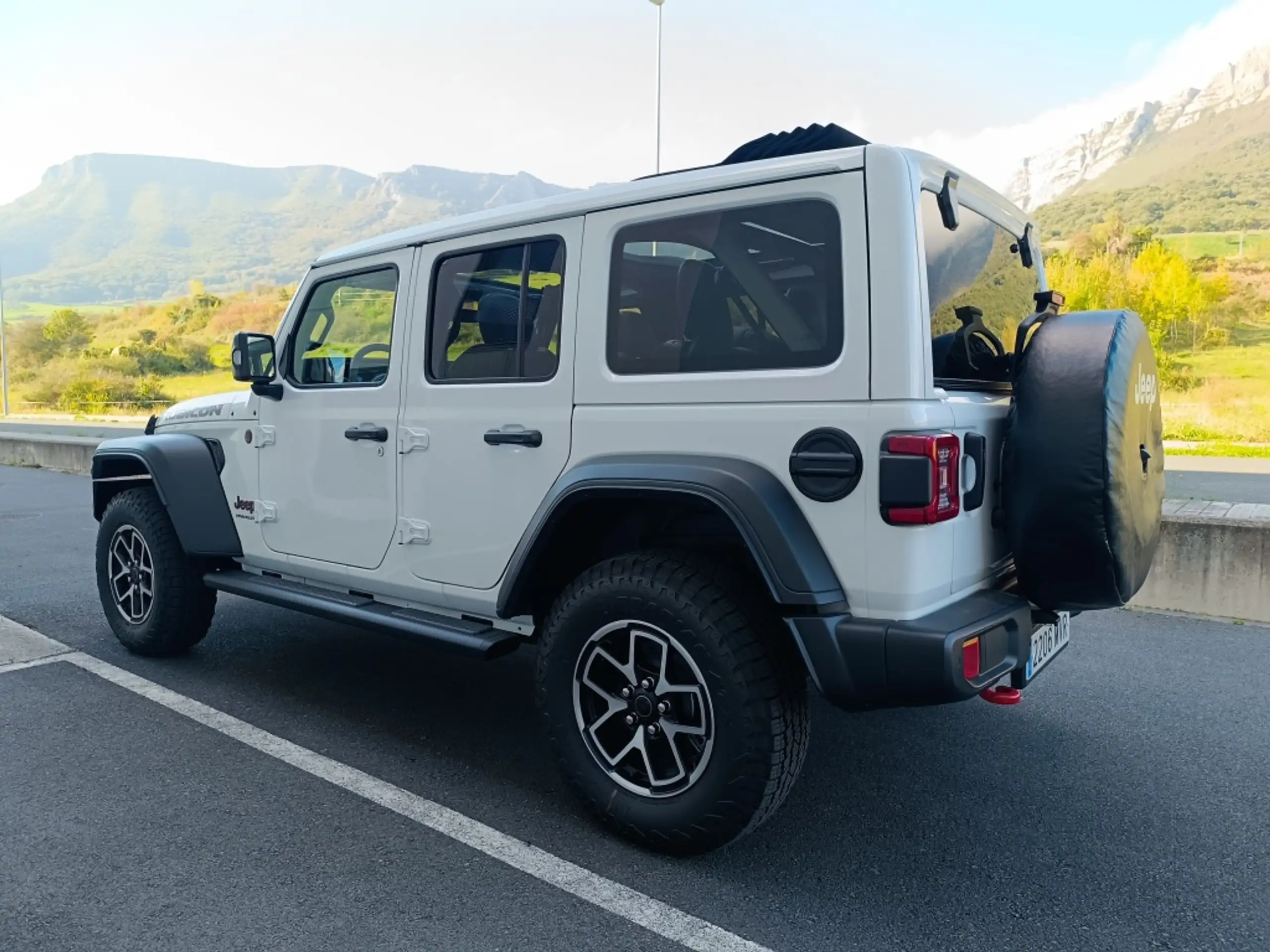 Jeep - Wrangler