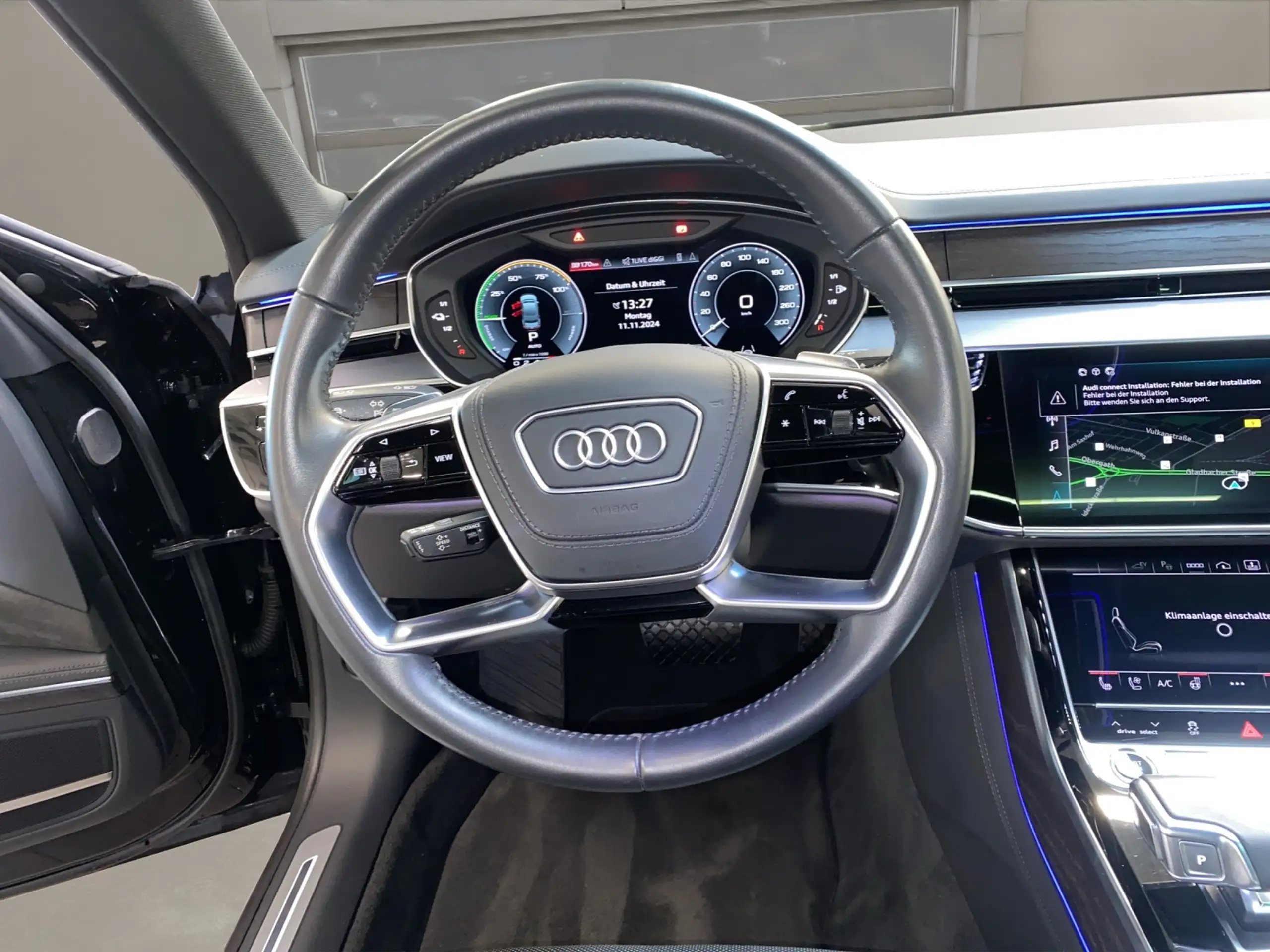 Audi - A8