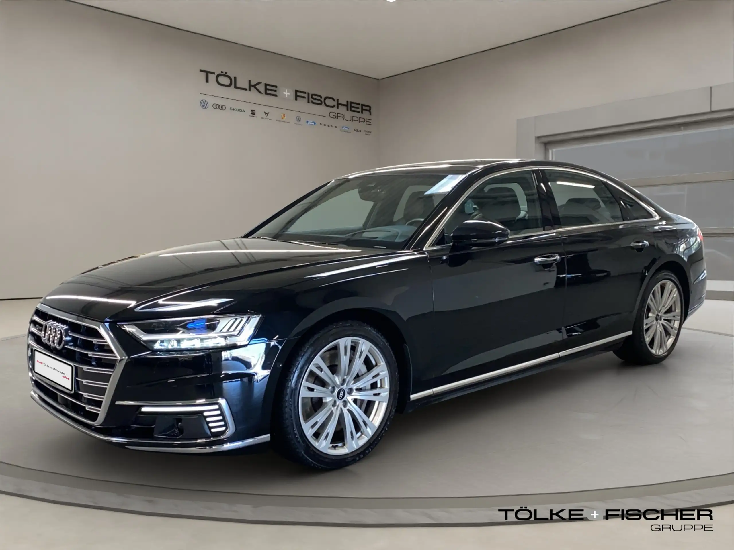 Audi - A8