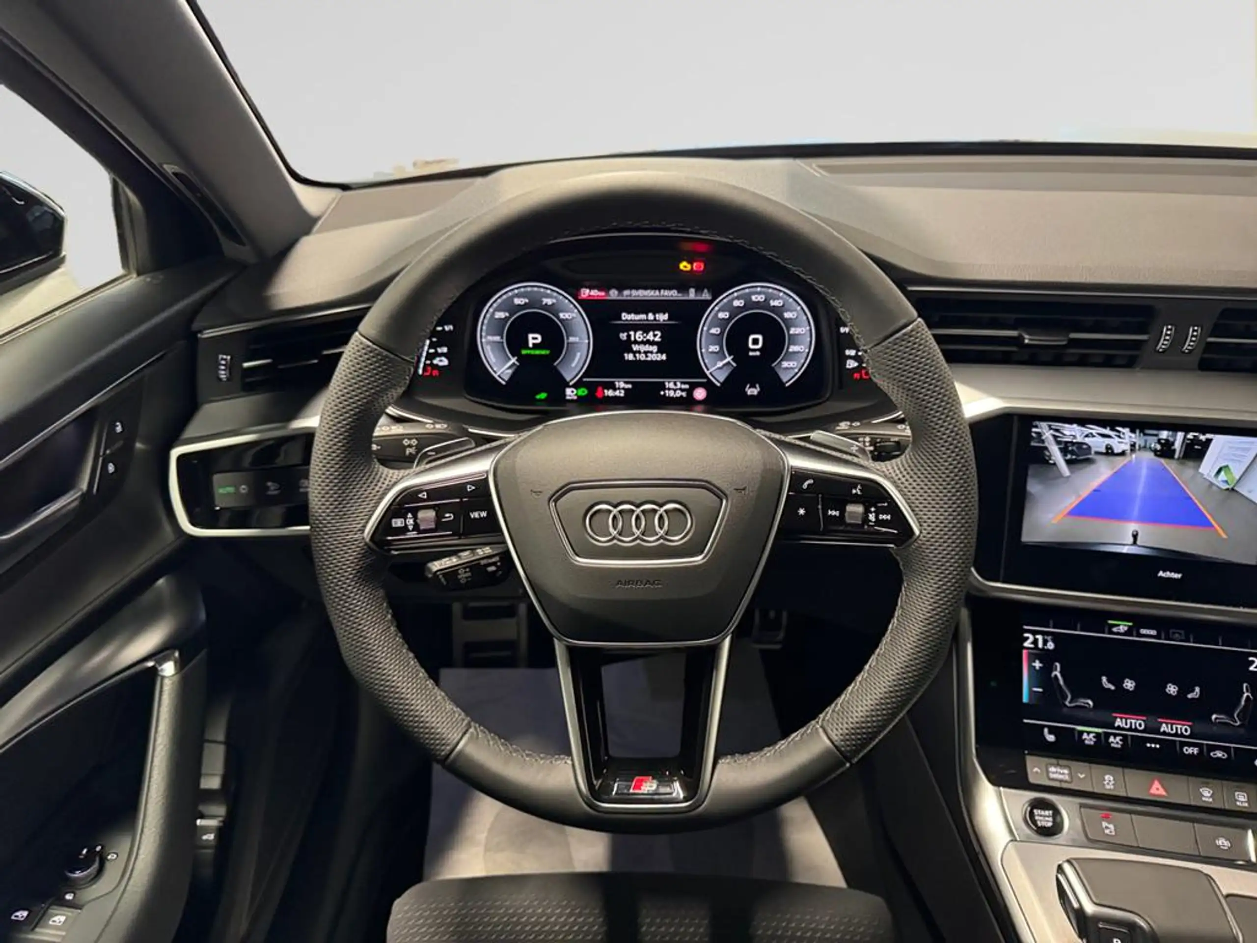 Audi - A6