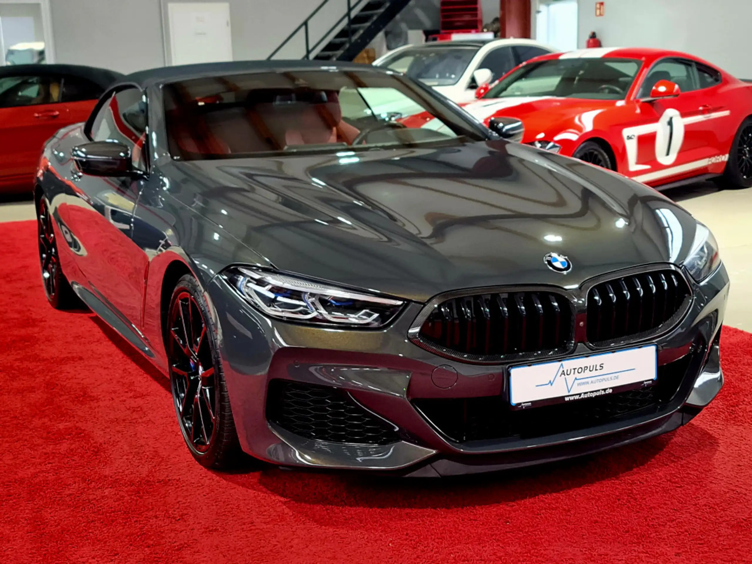 BMW - M850