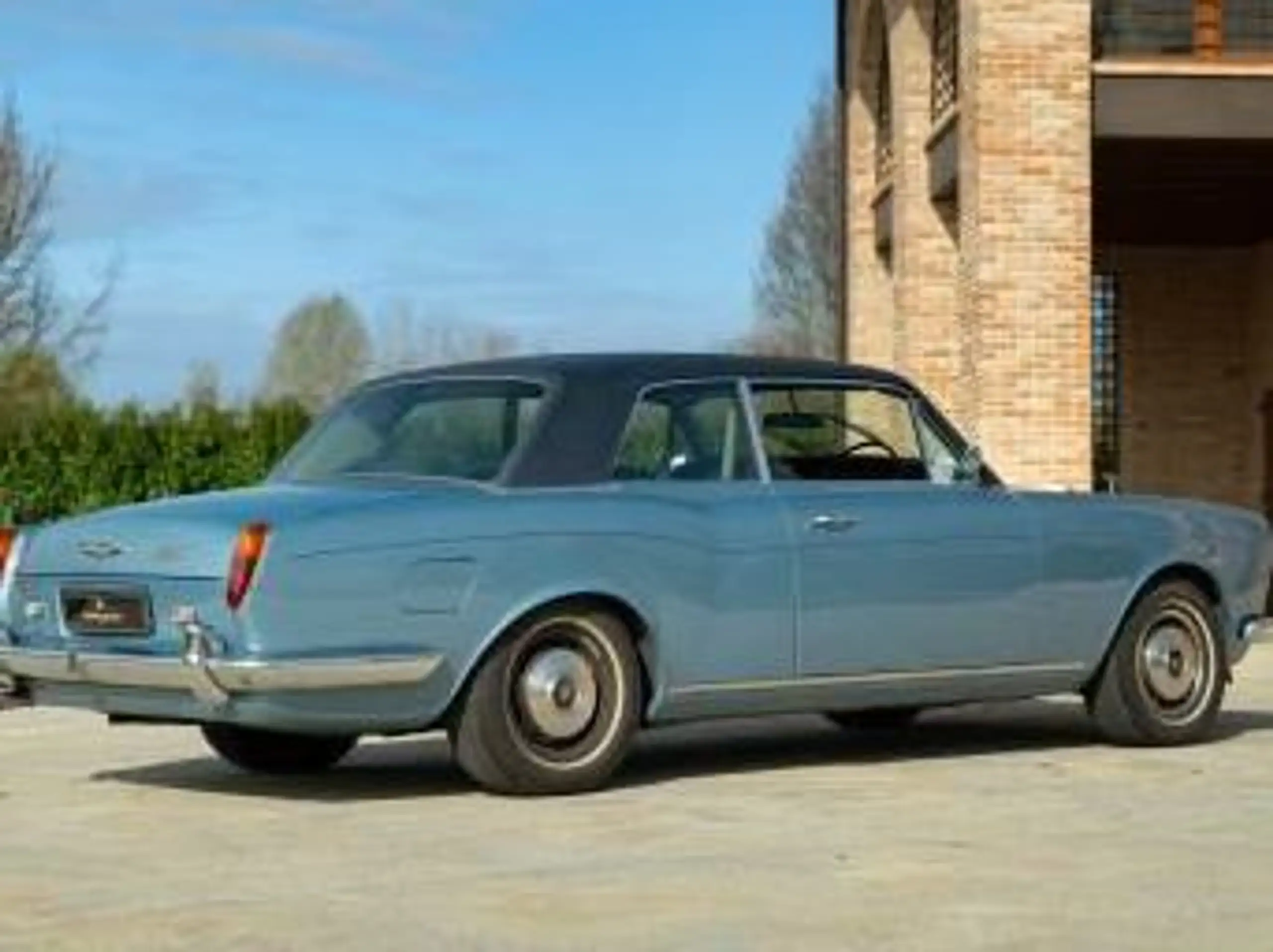 Rolls-Royce - Corniche