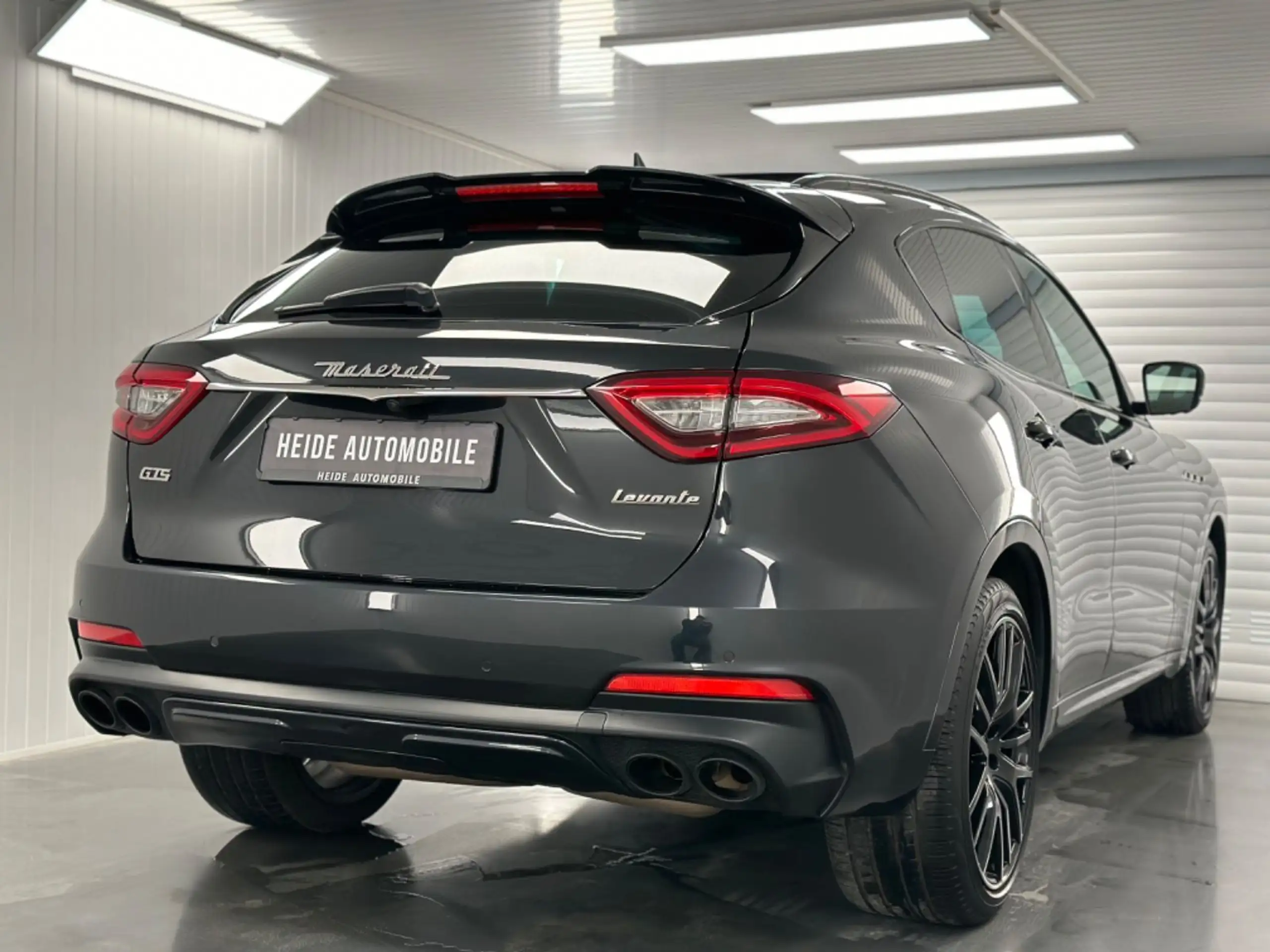 Maserati - Levante