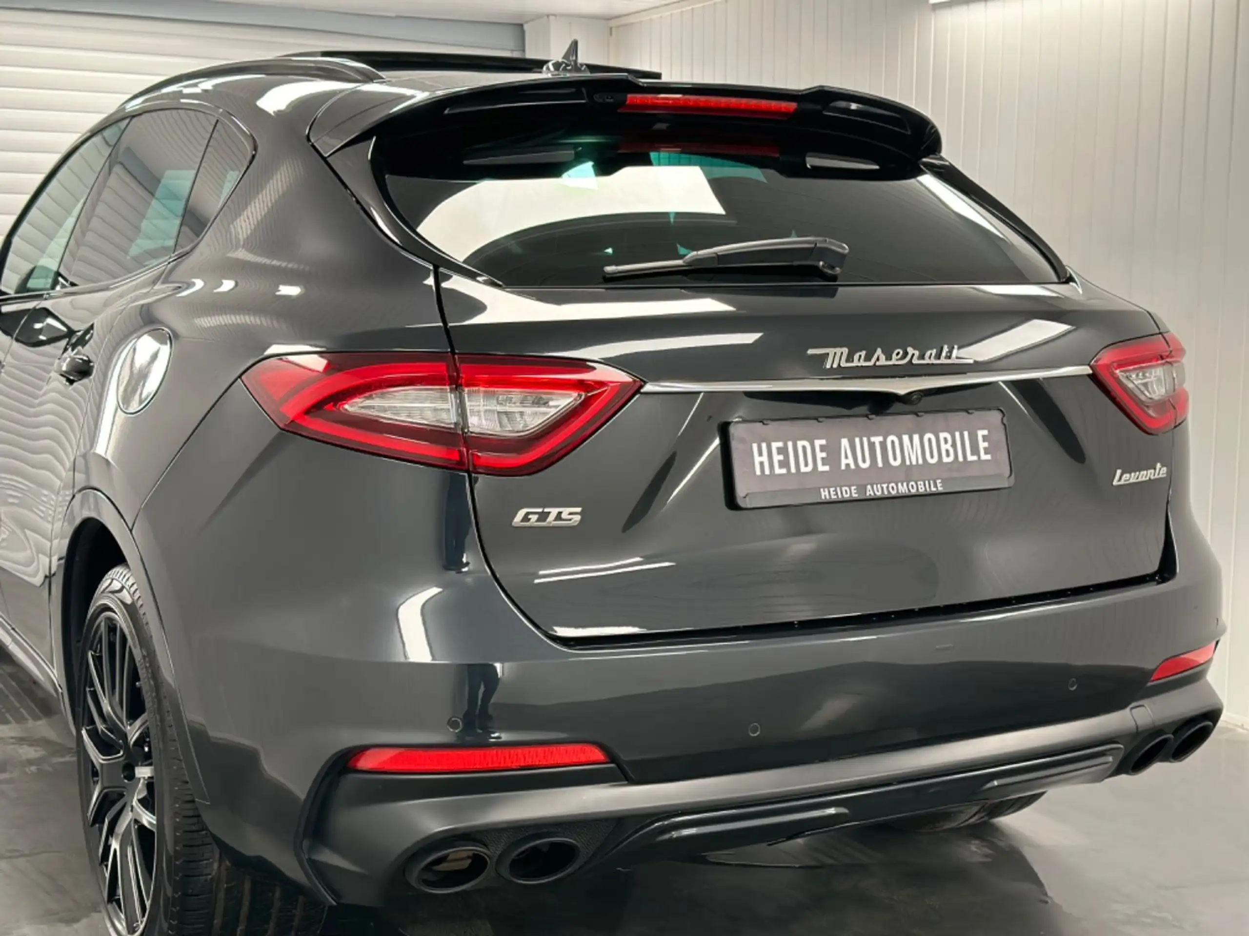 Maserati - Levante