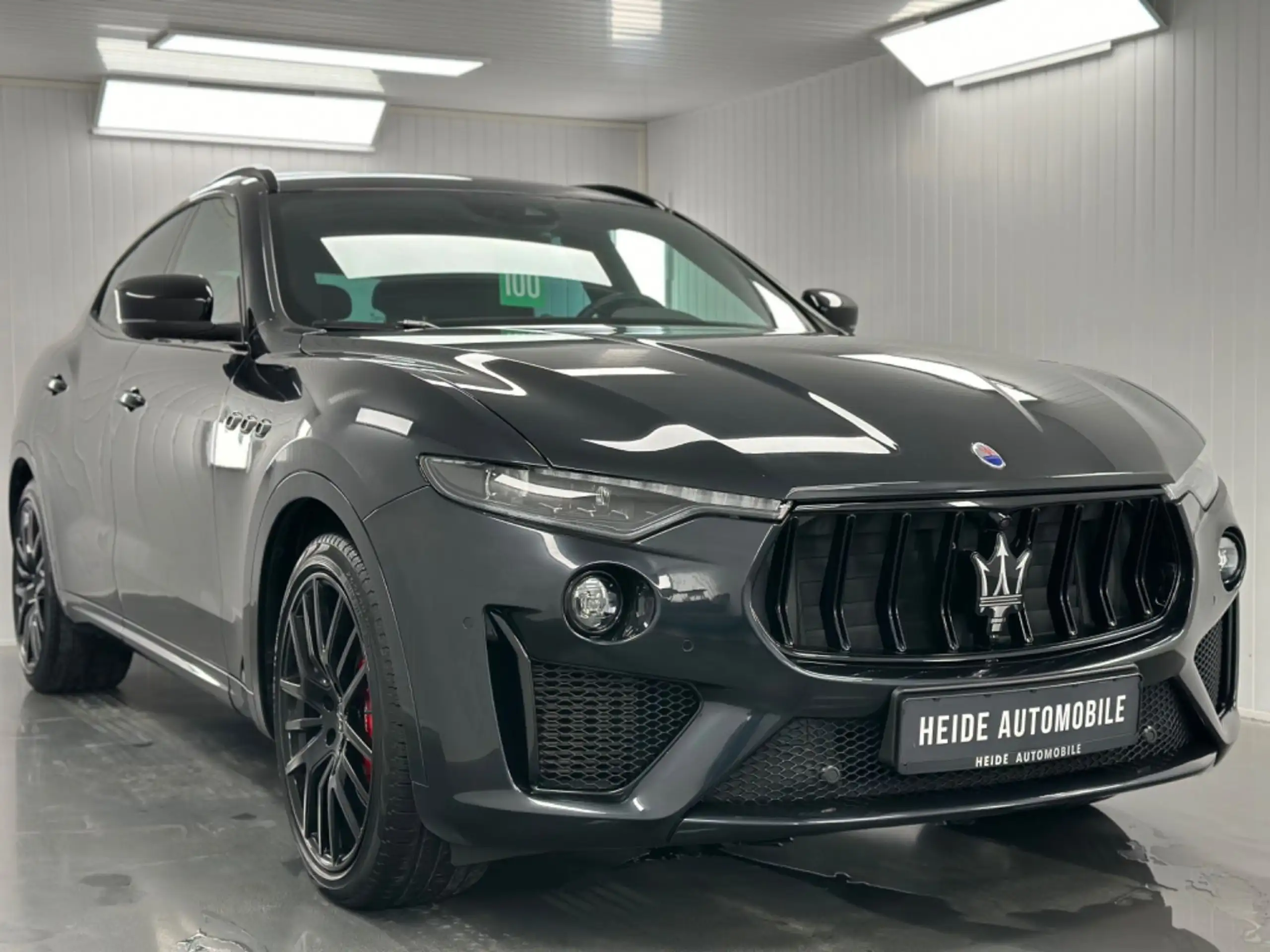 Maserati - Levante