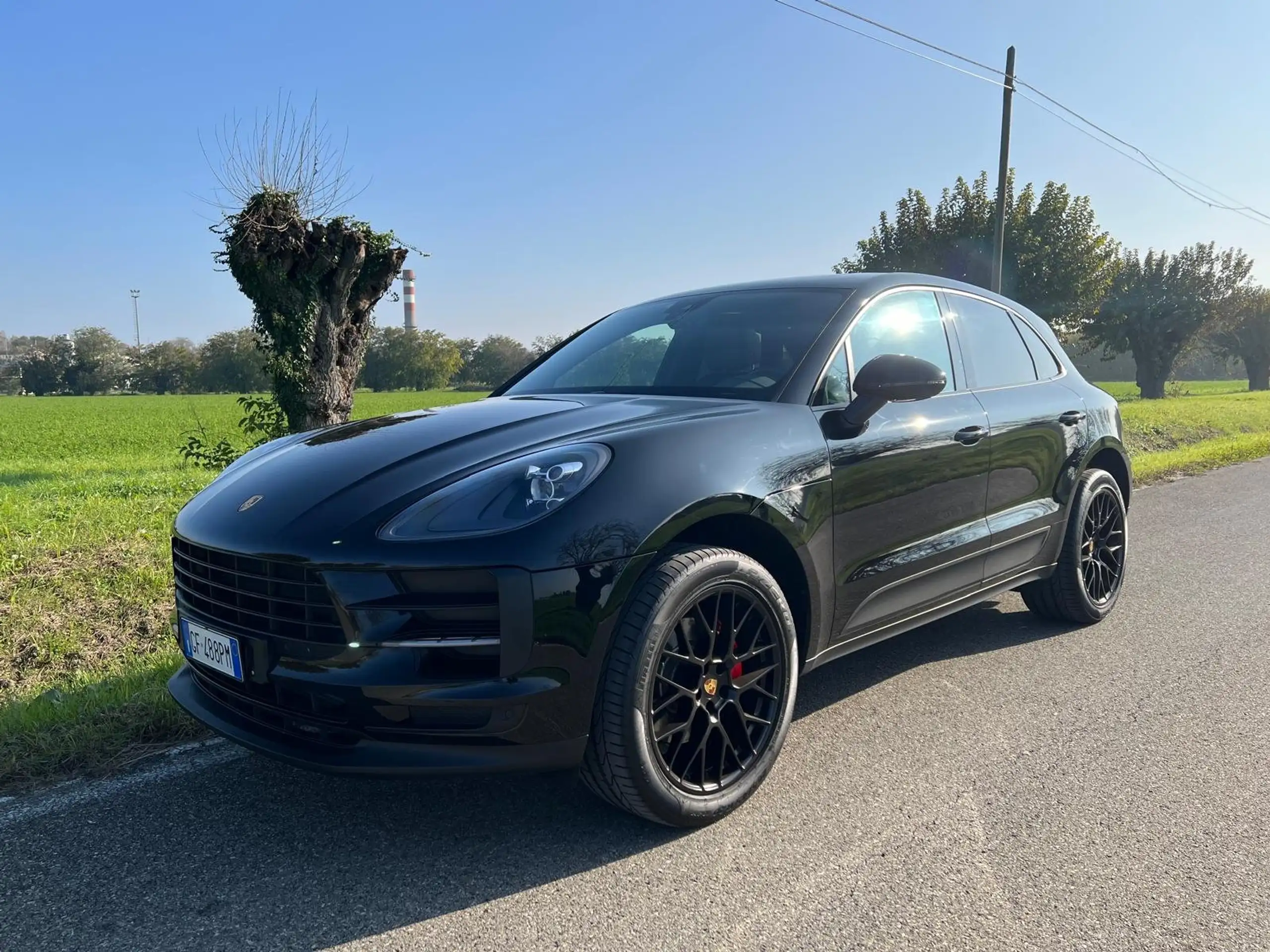 Porsche - Macan