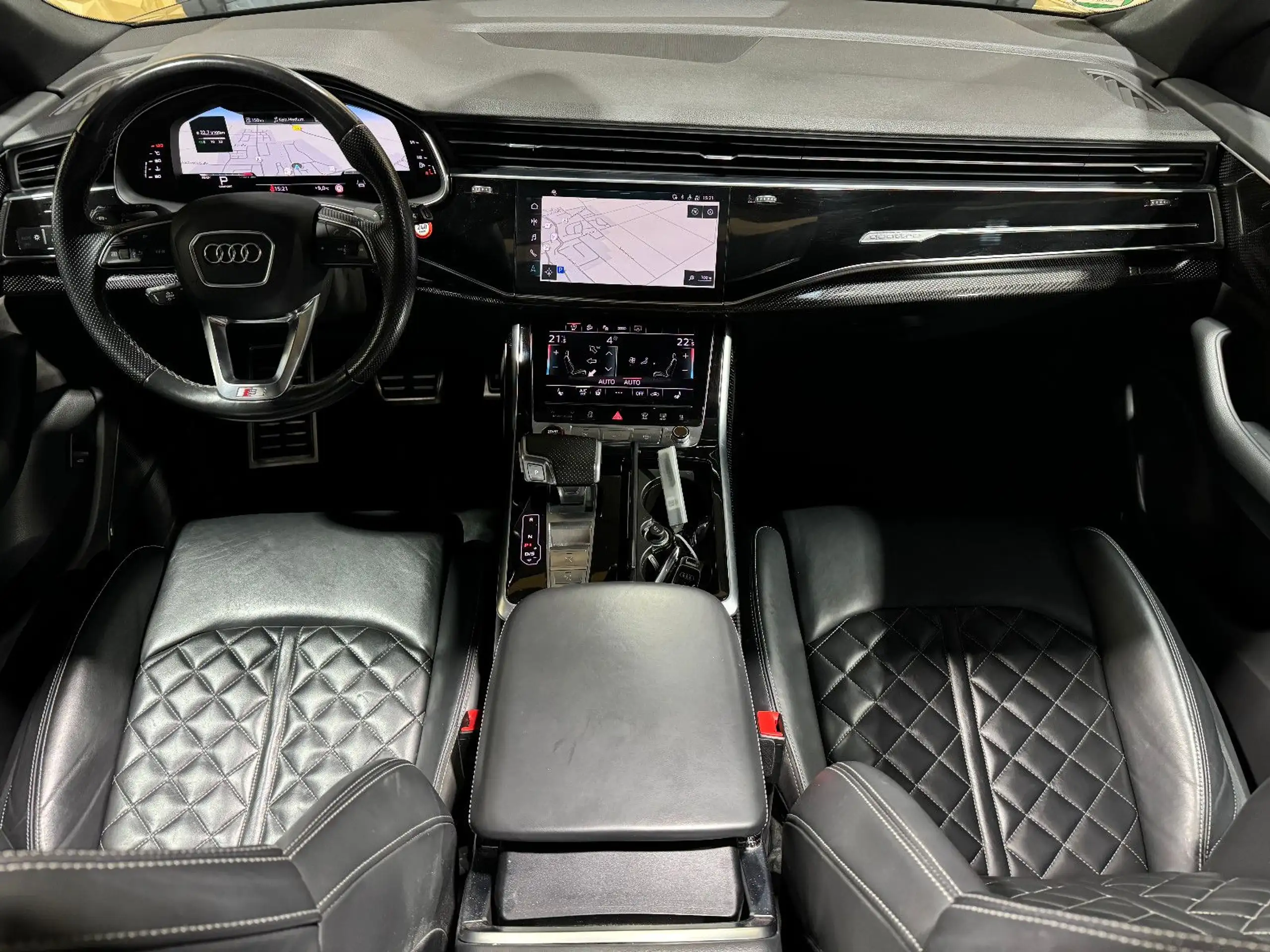 Audi - SQ8