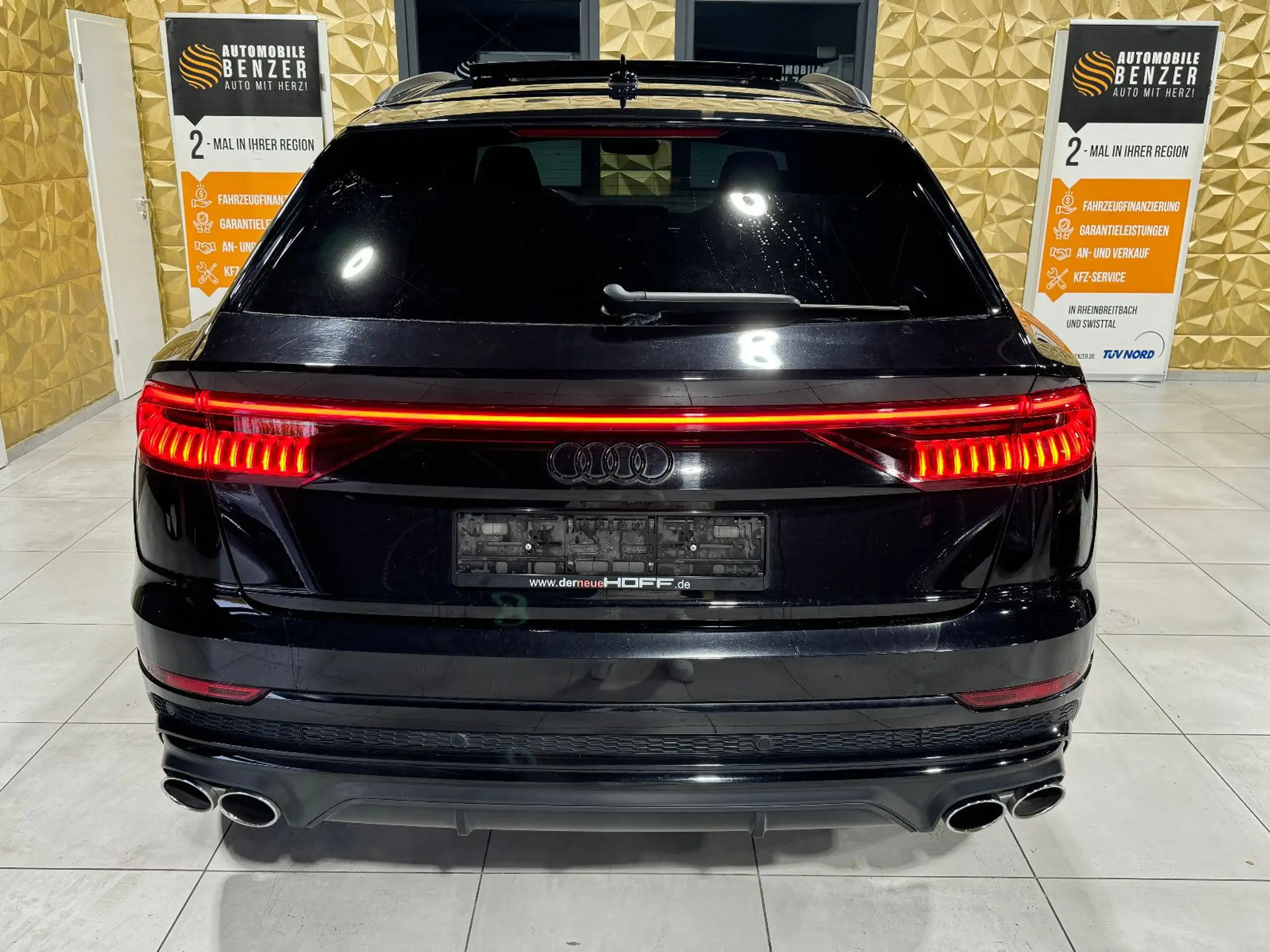 Audi - SQ8