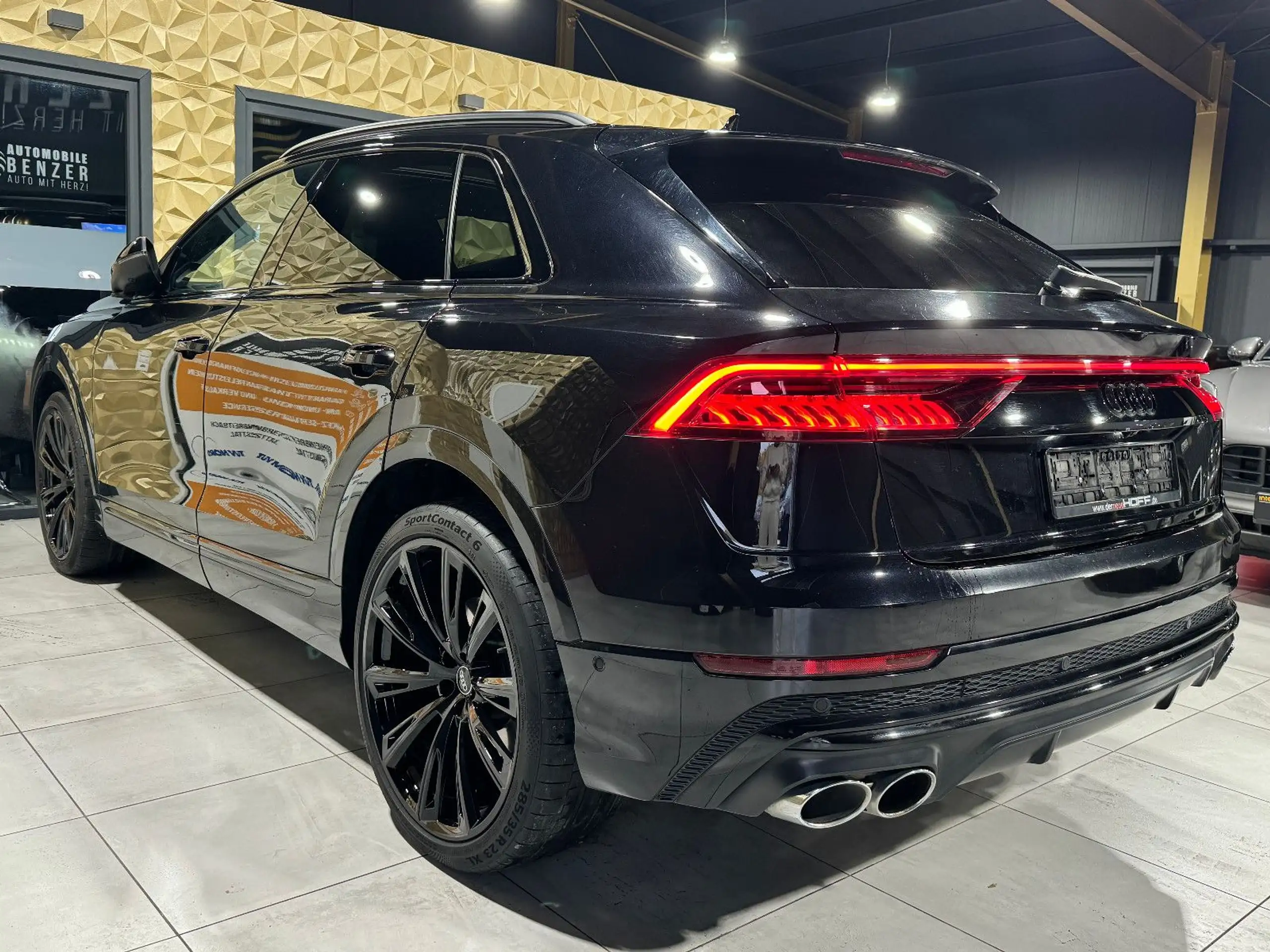 Audi - SQ8