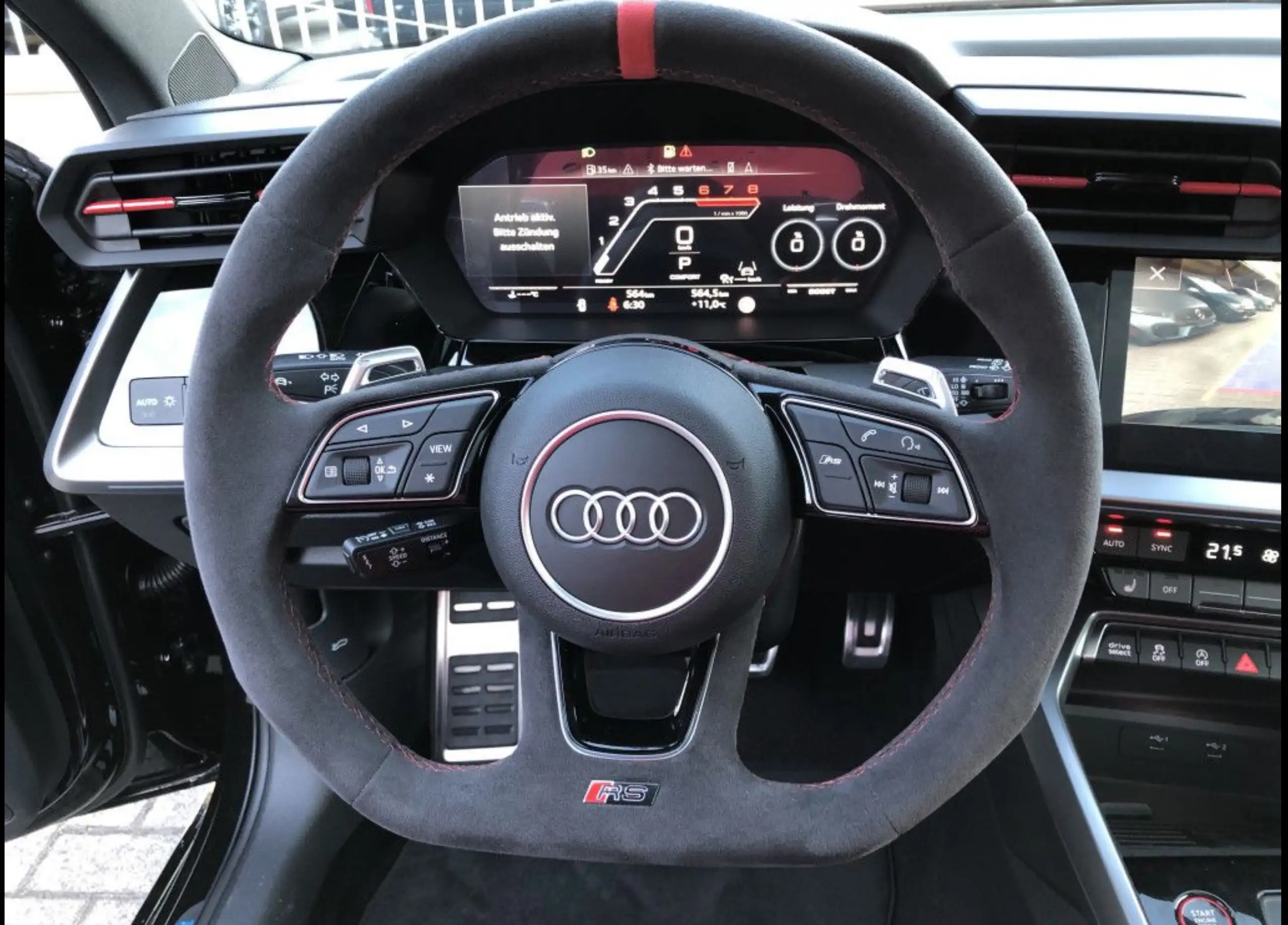 Audi - RS3