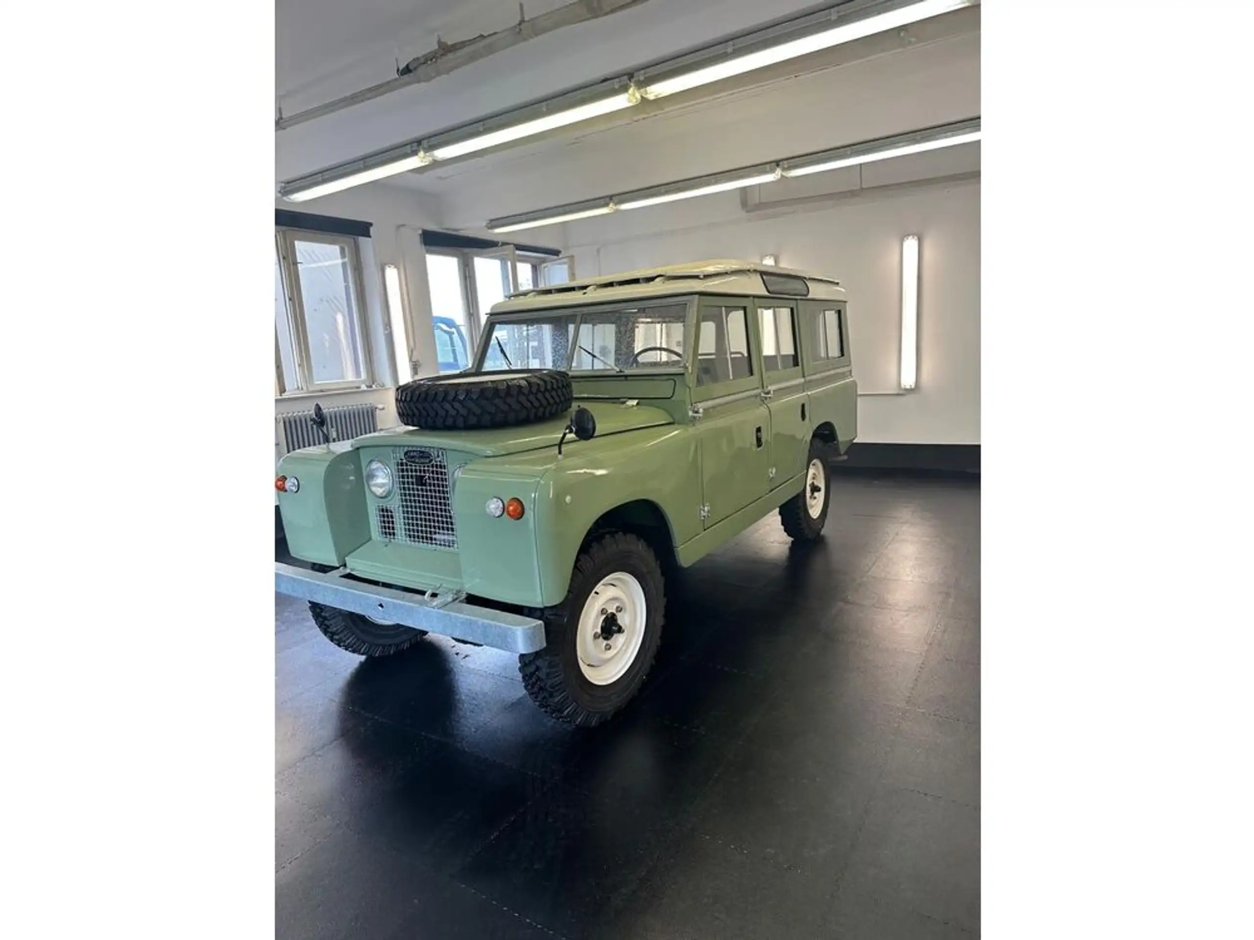 Land Rover - Series