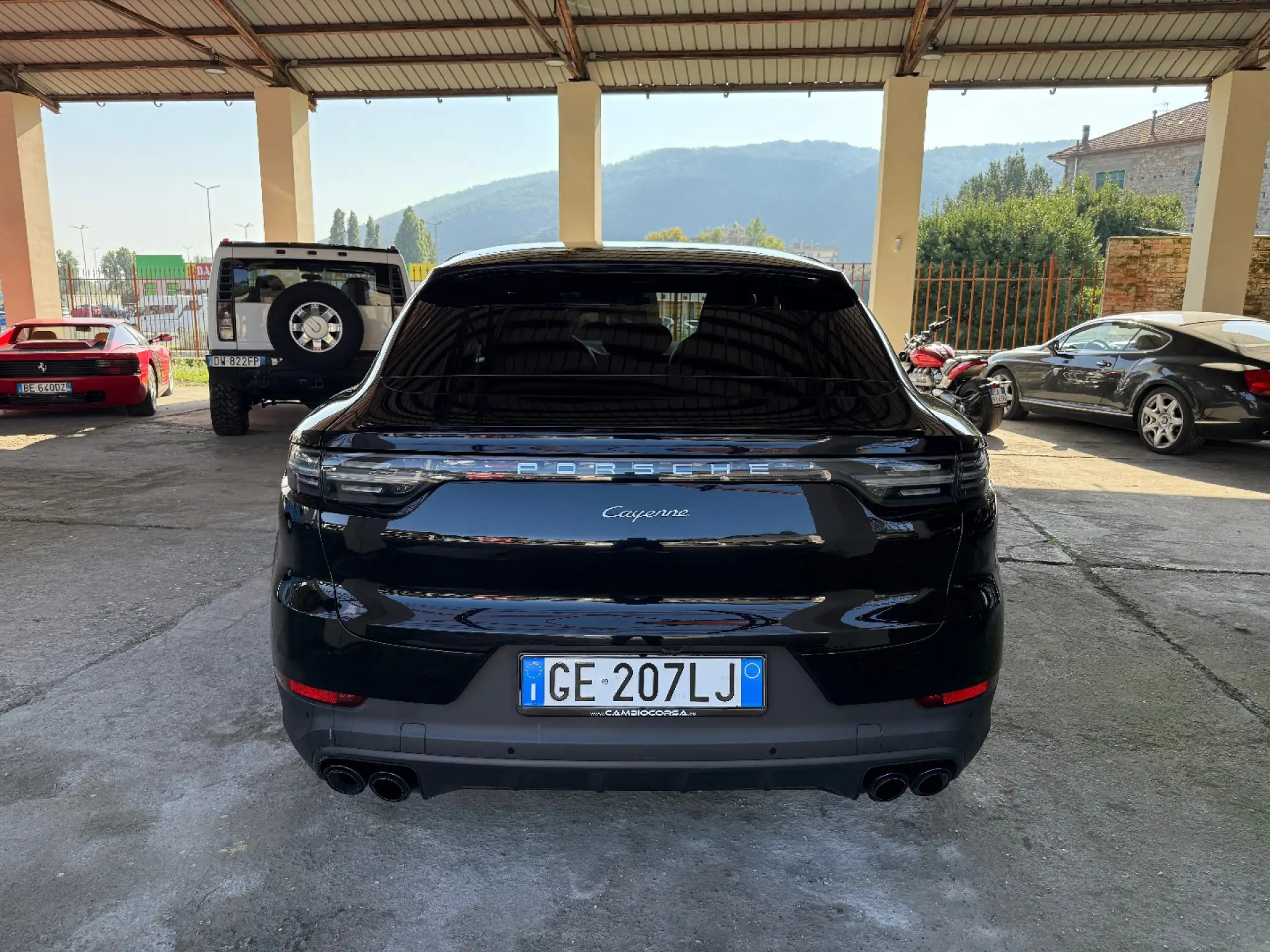 Porsche - Cayenne