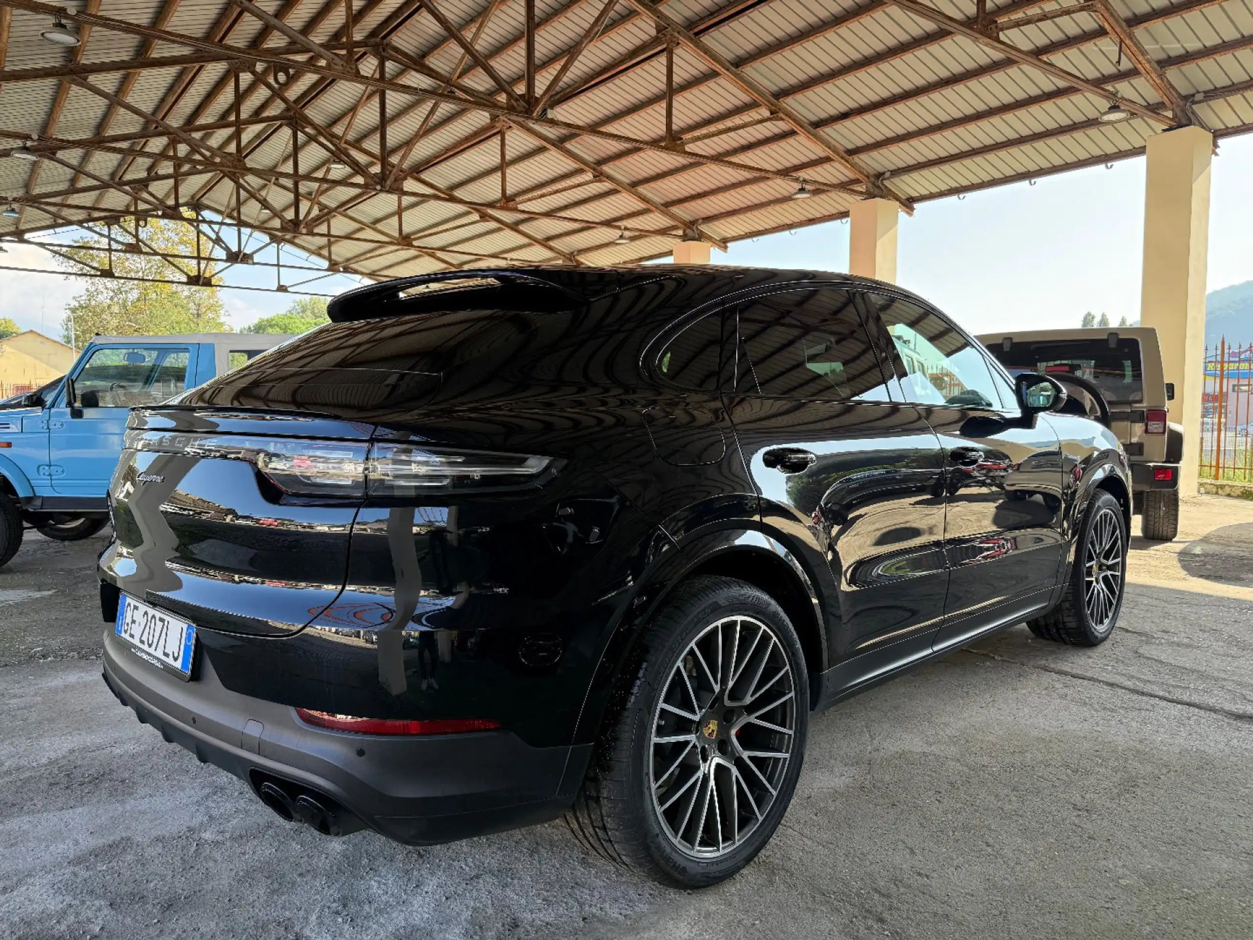 Porsche - Cayenne