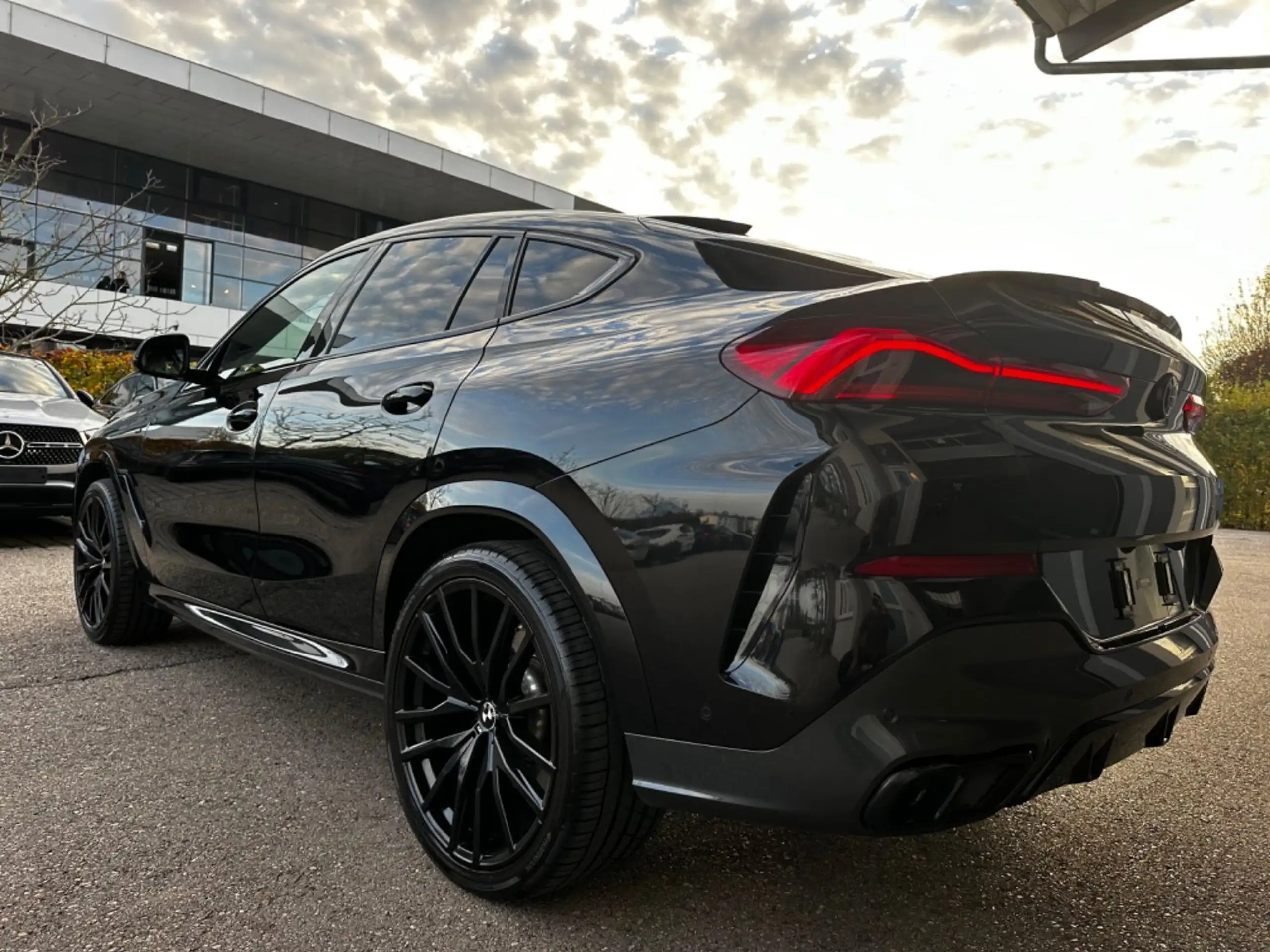 BMW - X6