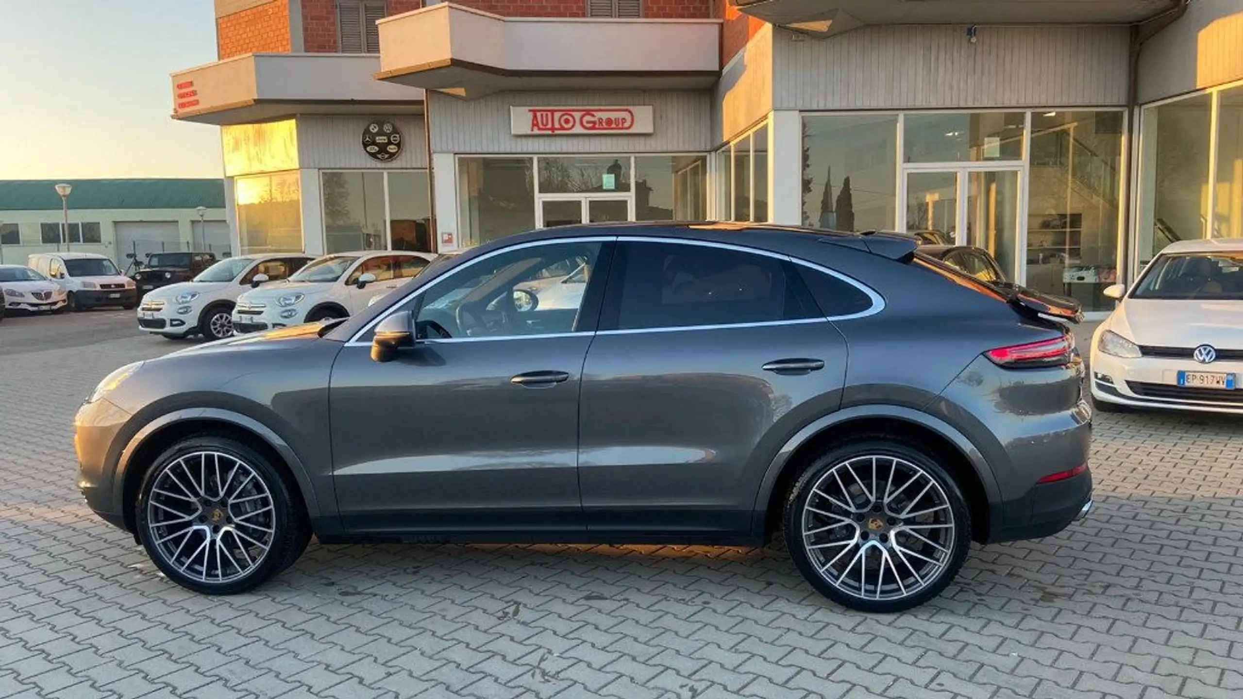 Porsche - Cayenne