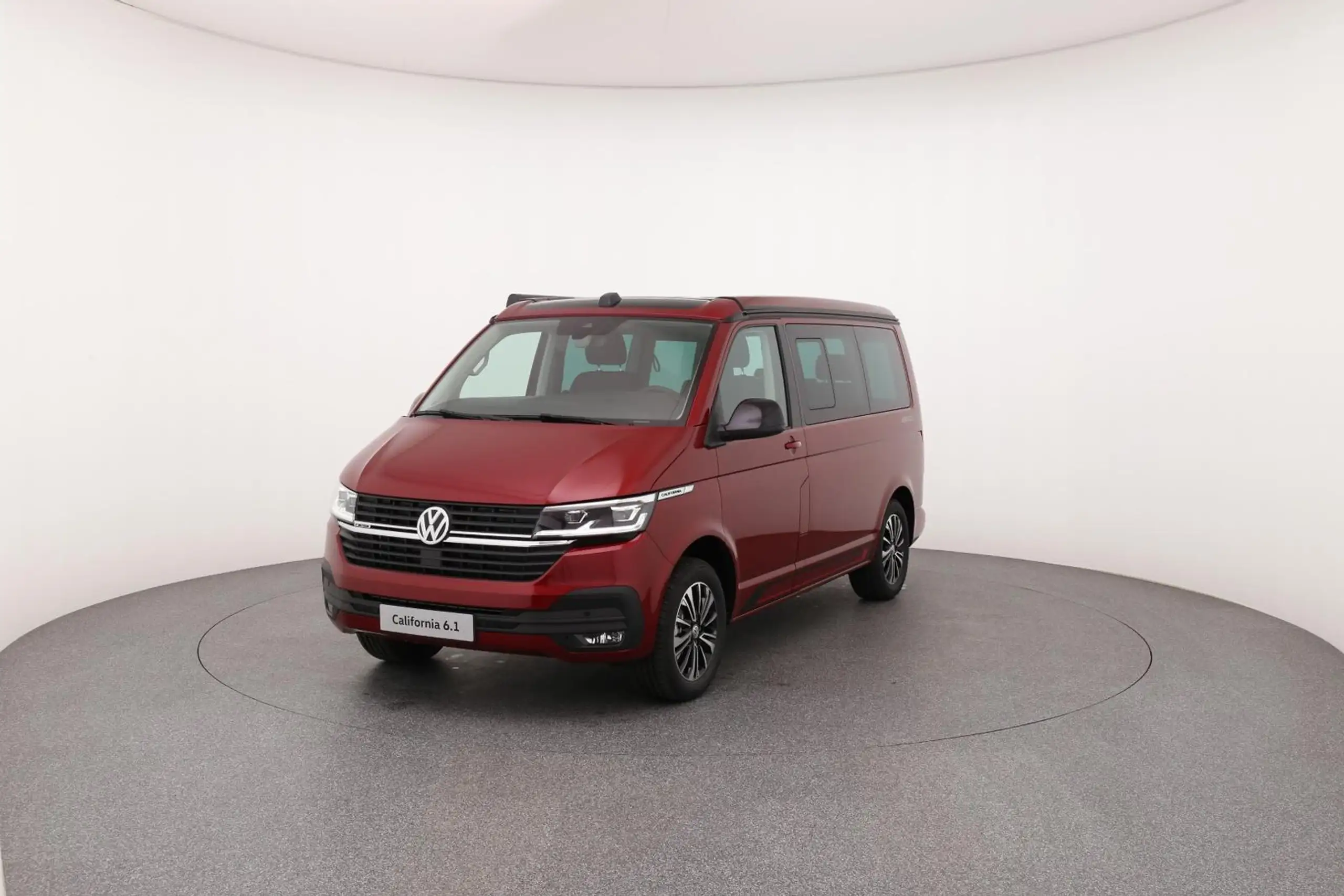 Volkswagen T6.1 California 2024