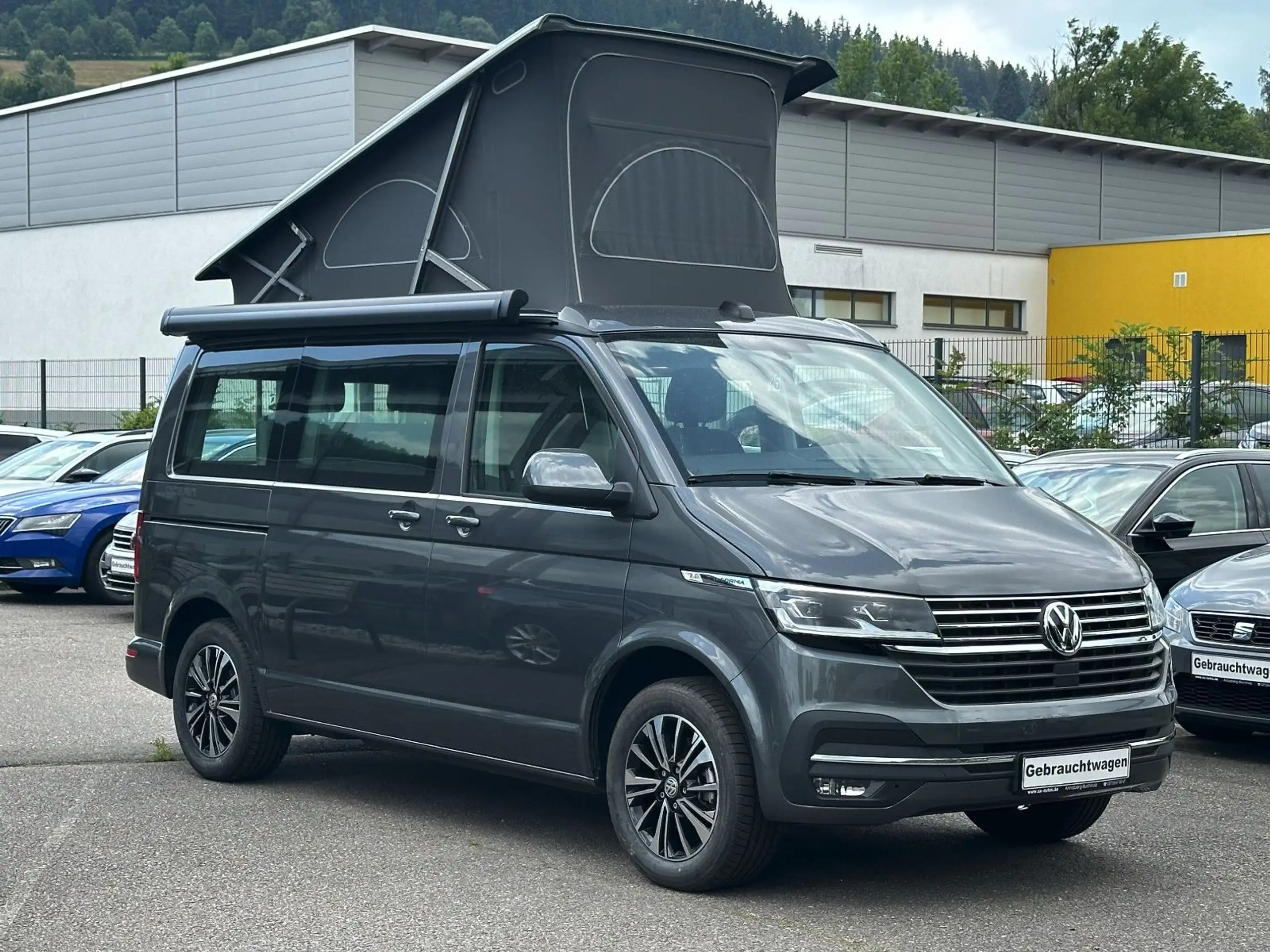 Volkswagen - T6 California