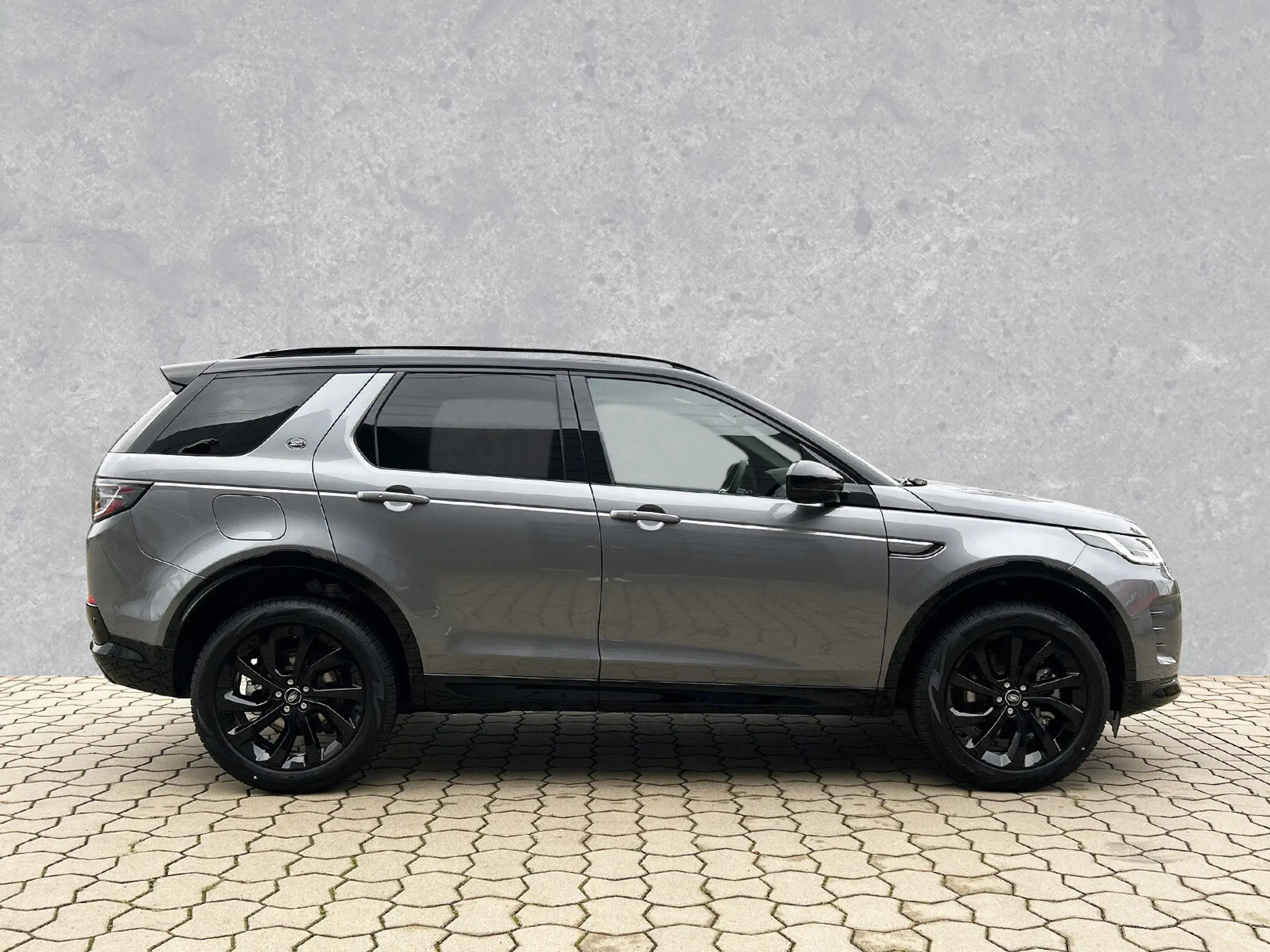 Land Rover - Discovery Sport