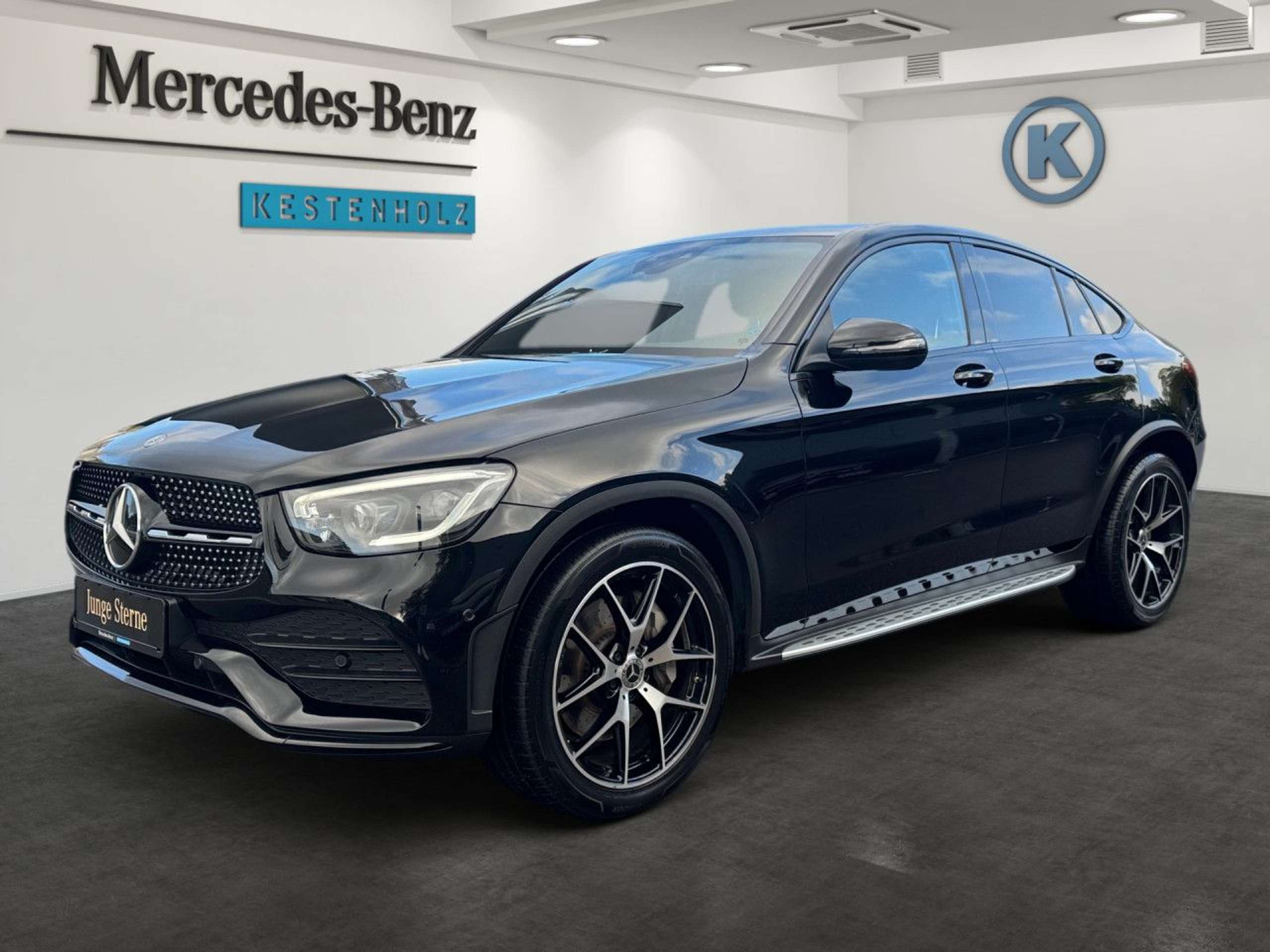 Mercedes-Benz - GLC 300