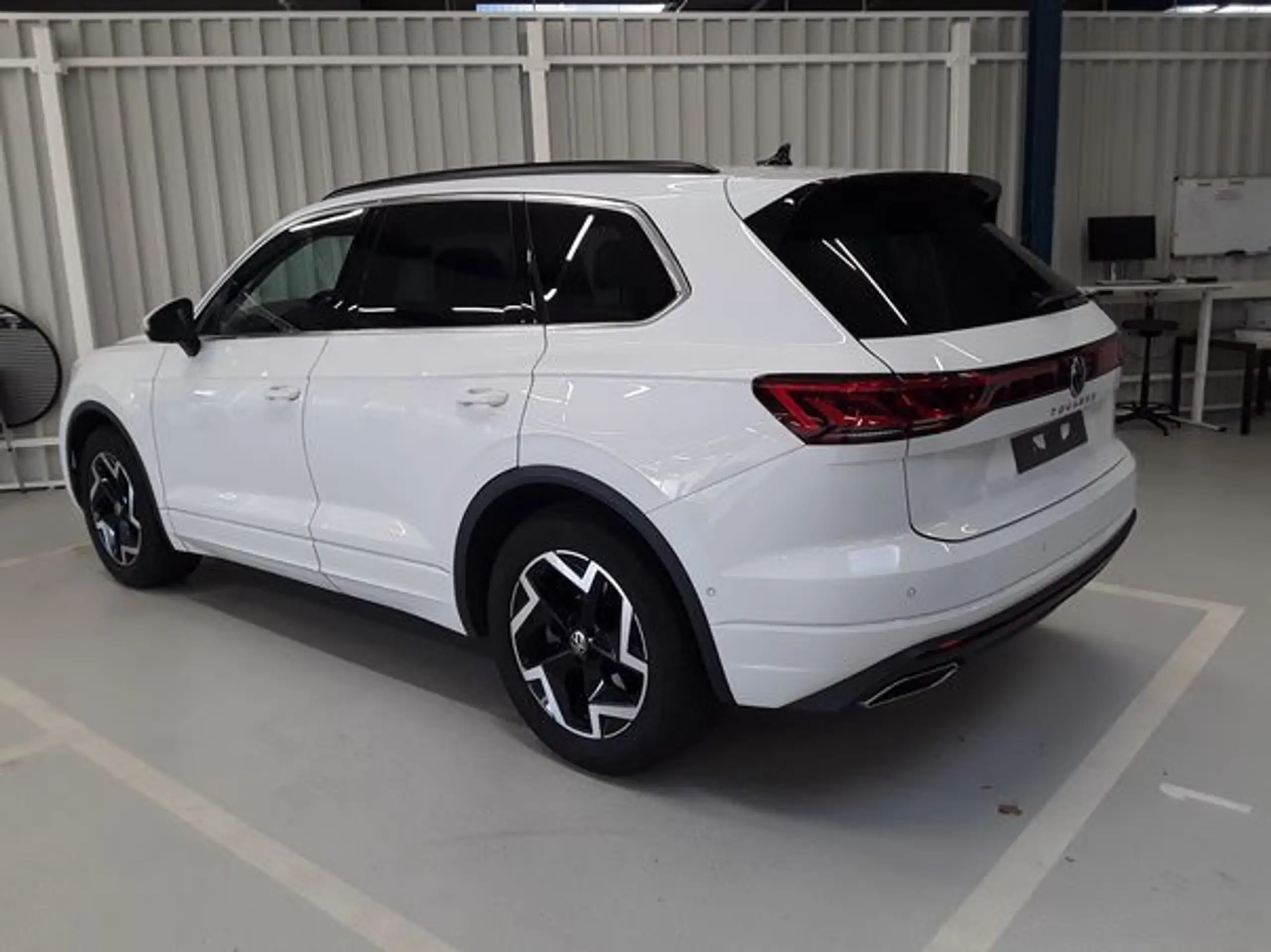 Volkswagen - Touareg