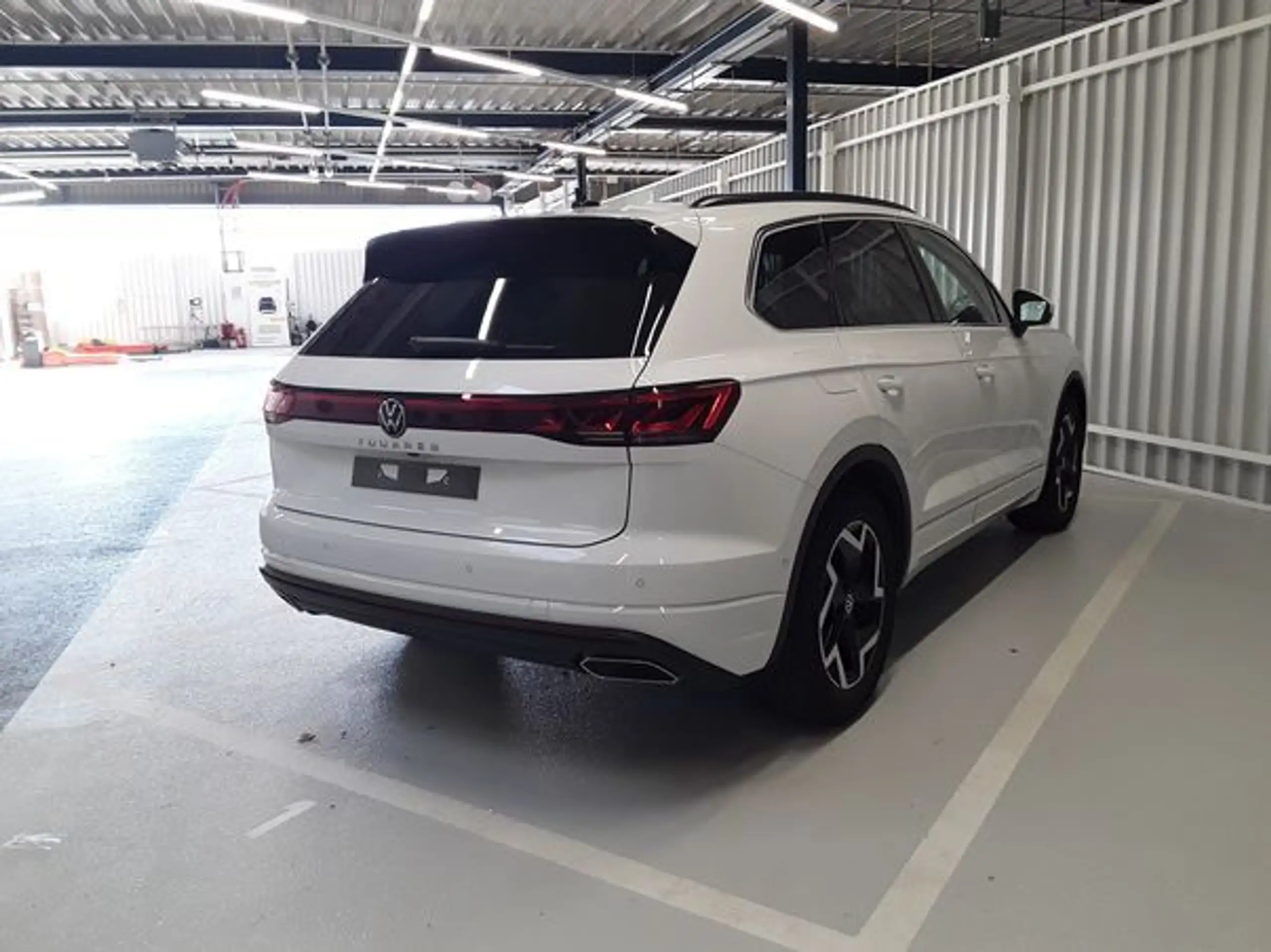 Volkswagen - Touareg