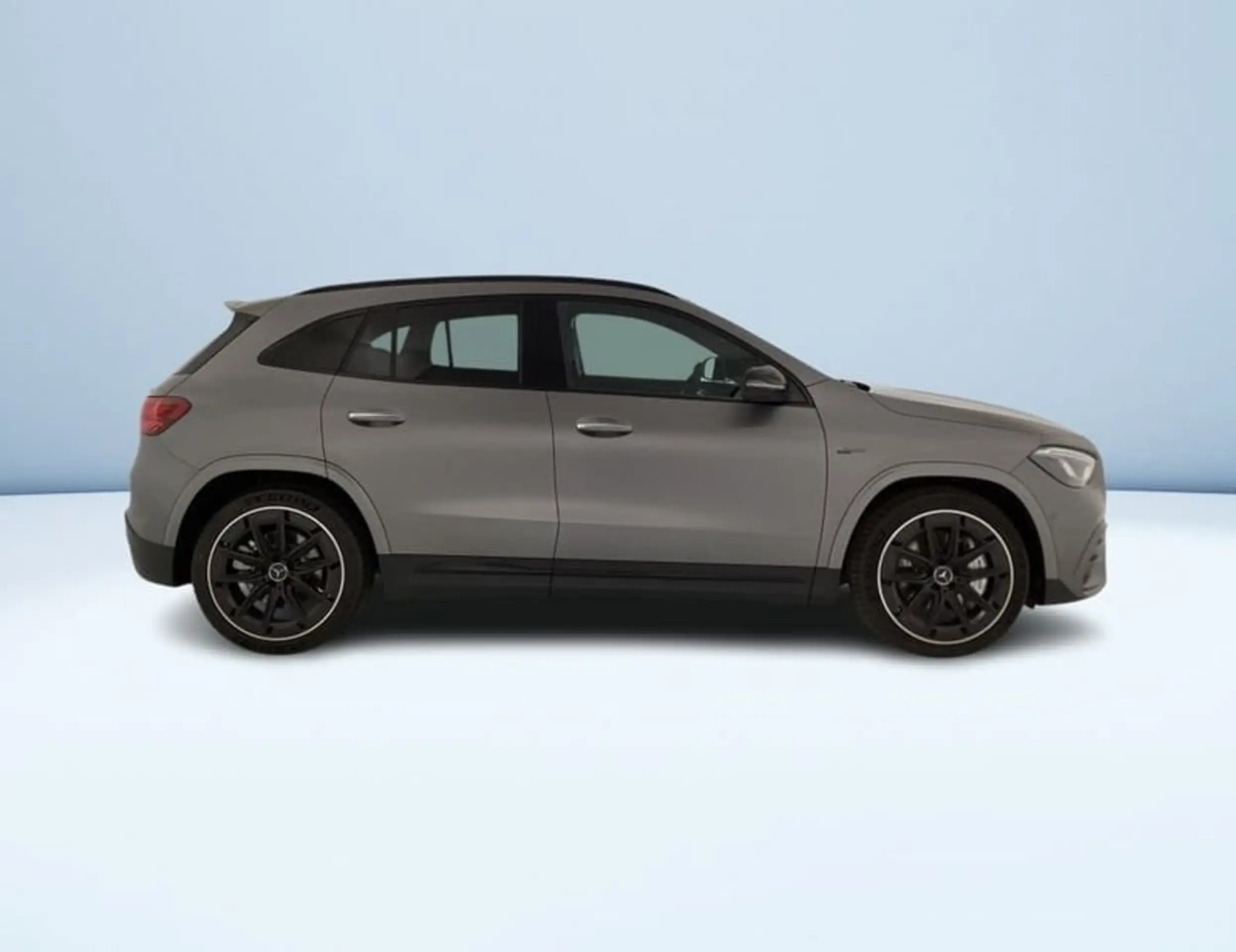 Mercedes-Benz - GLA 35 AMG