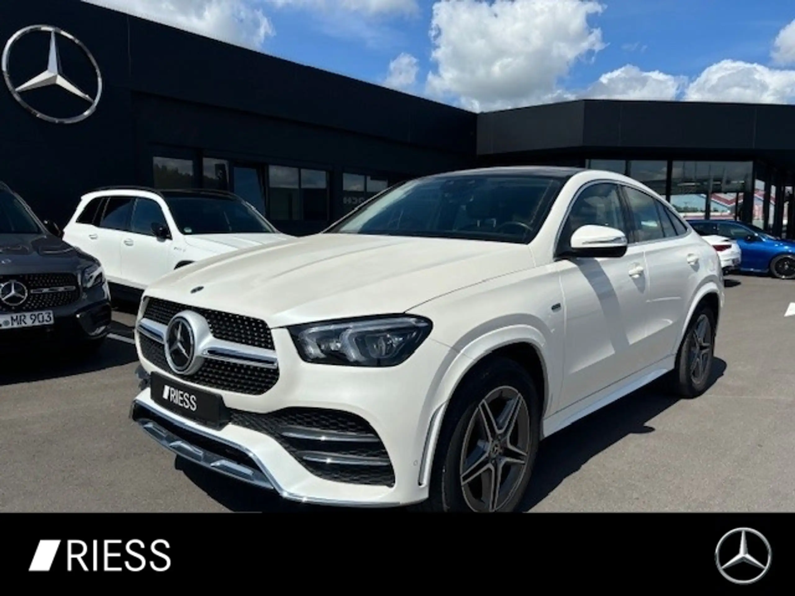 Mercedes-Benz - GLE 350