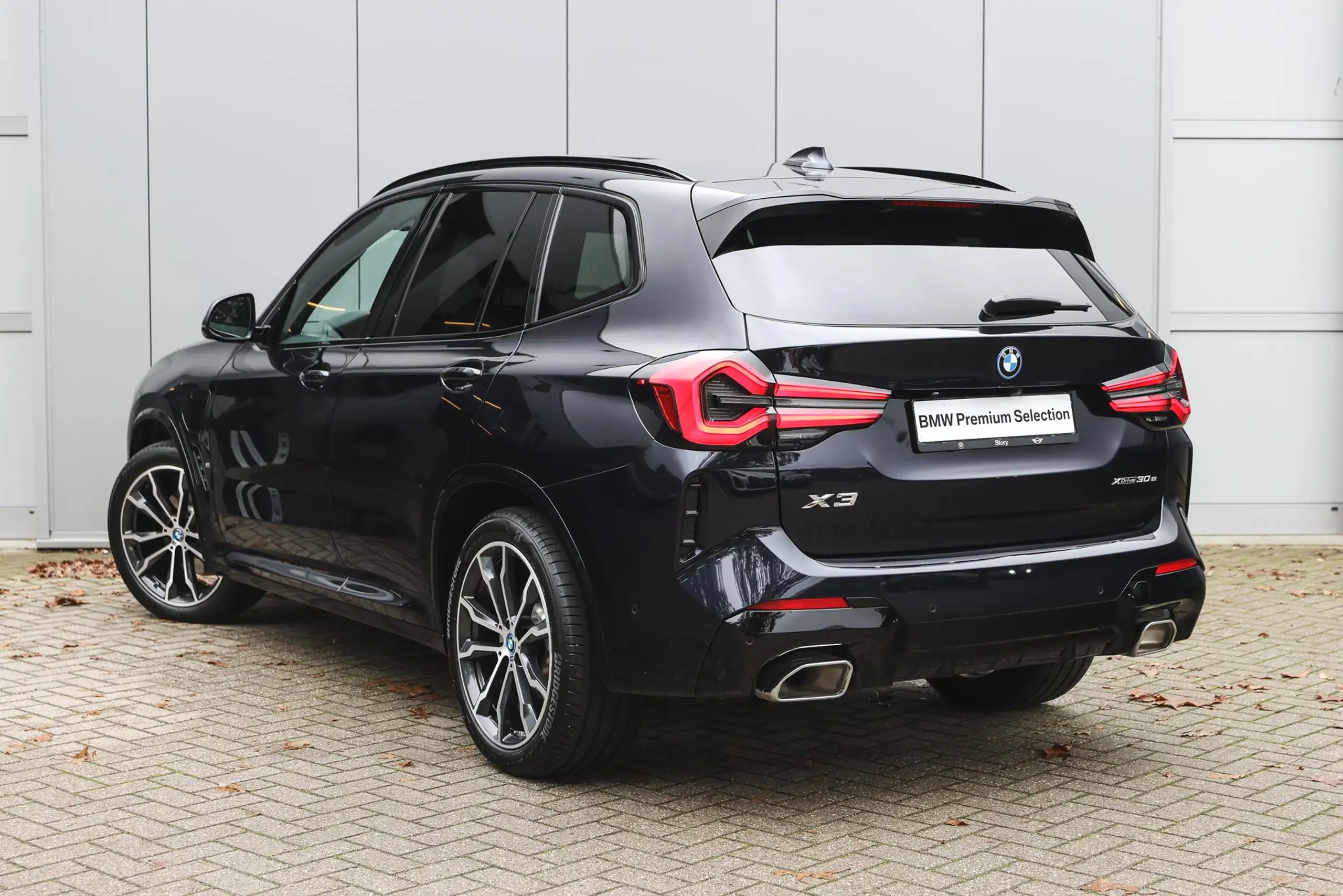 BMW - X3