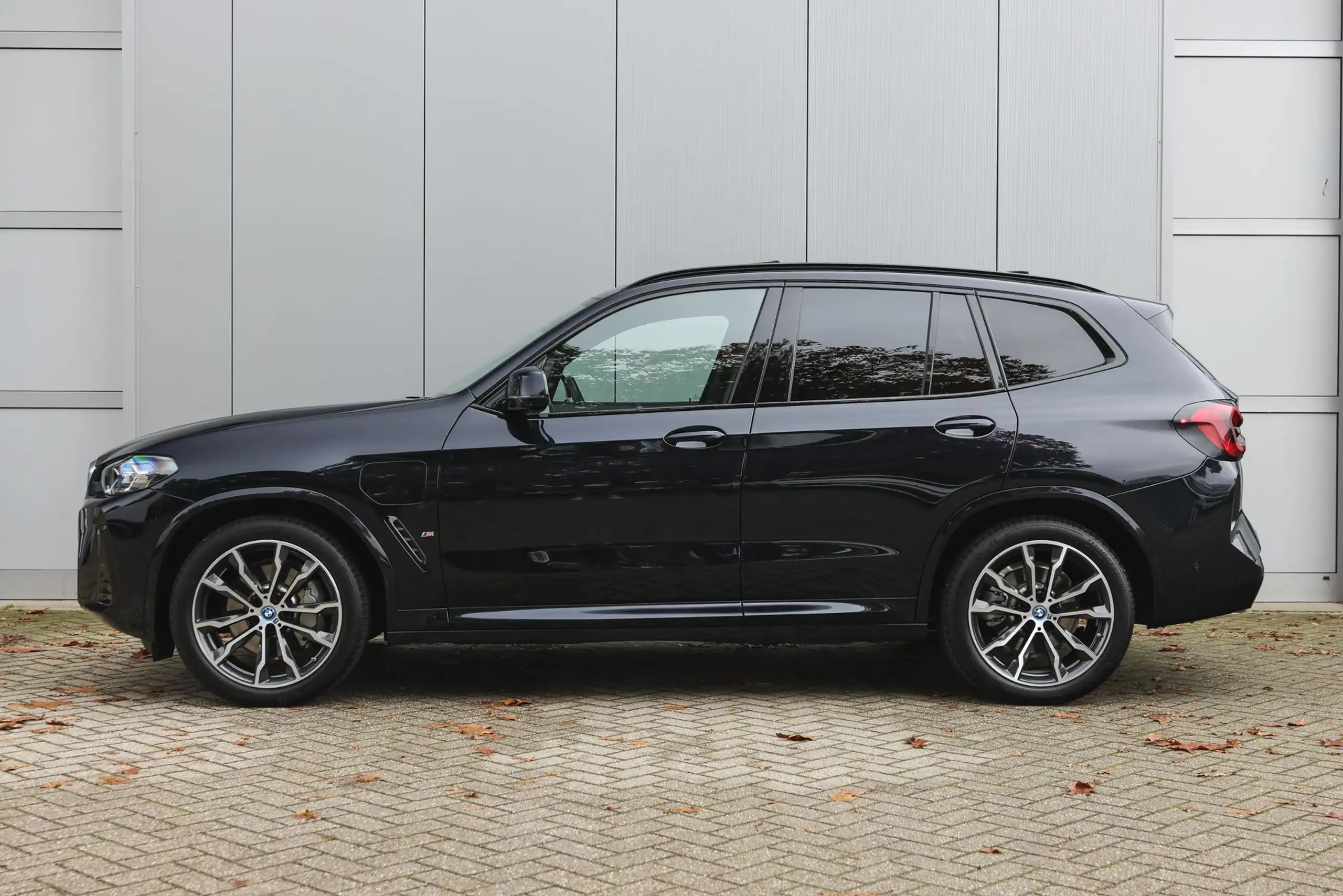 BMW - X3